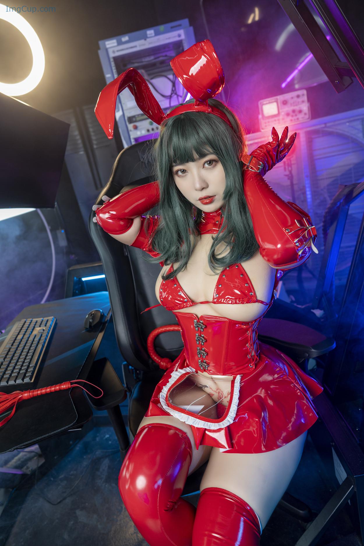 COS04A083_18.jpg COS04A083 18