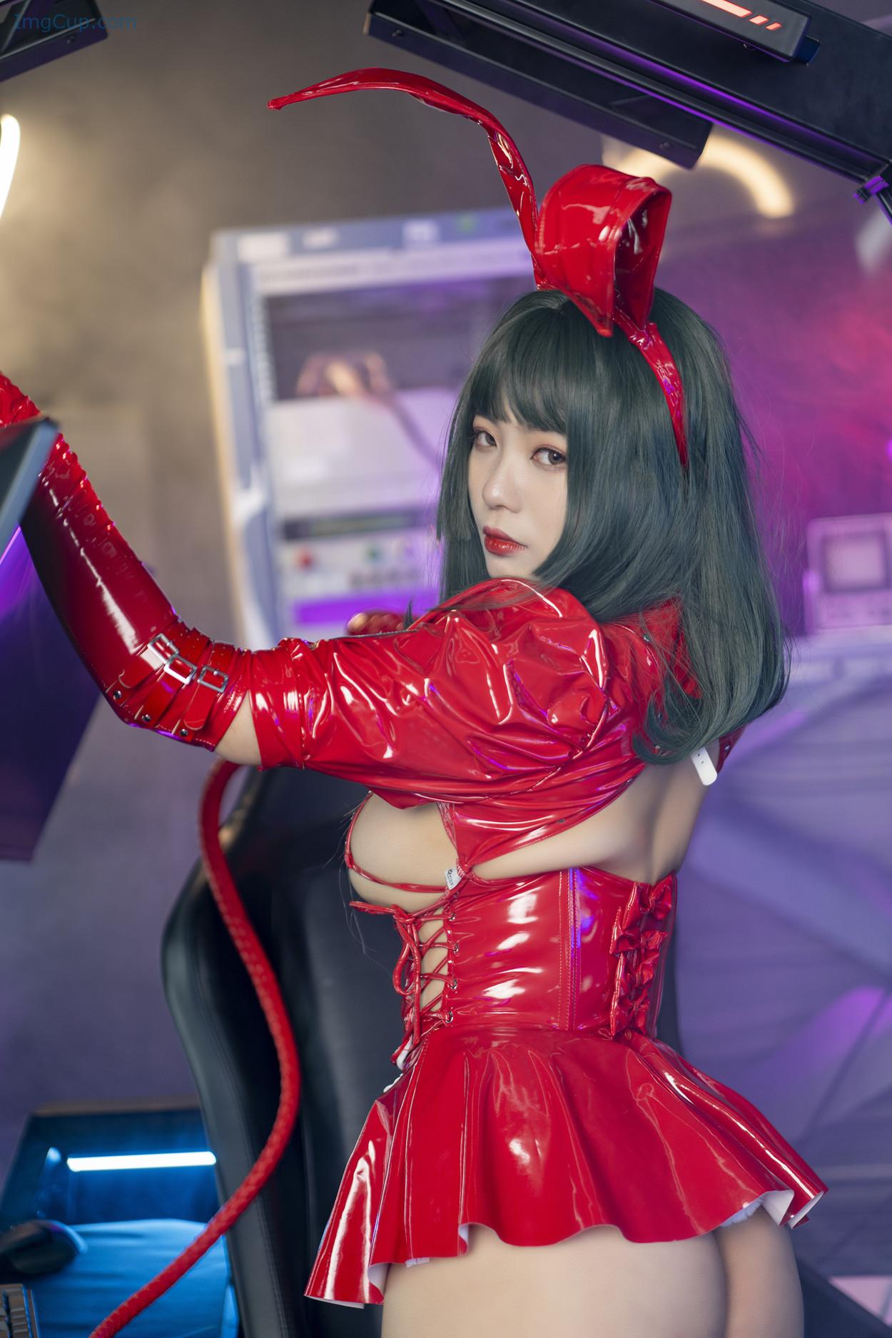 COS04A083_44.jpg COS04A083 44