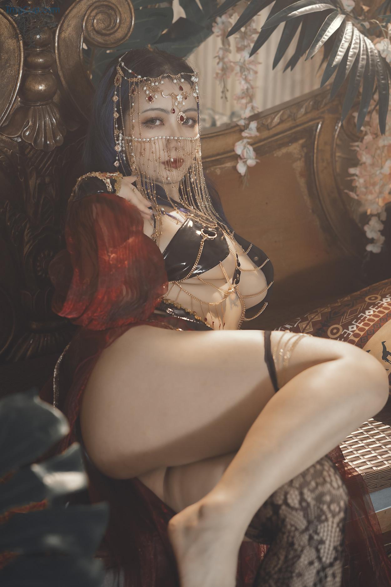 COS04A084_11.jpg COS04A084 11