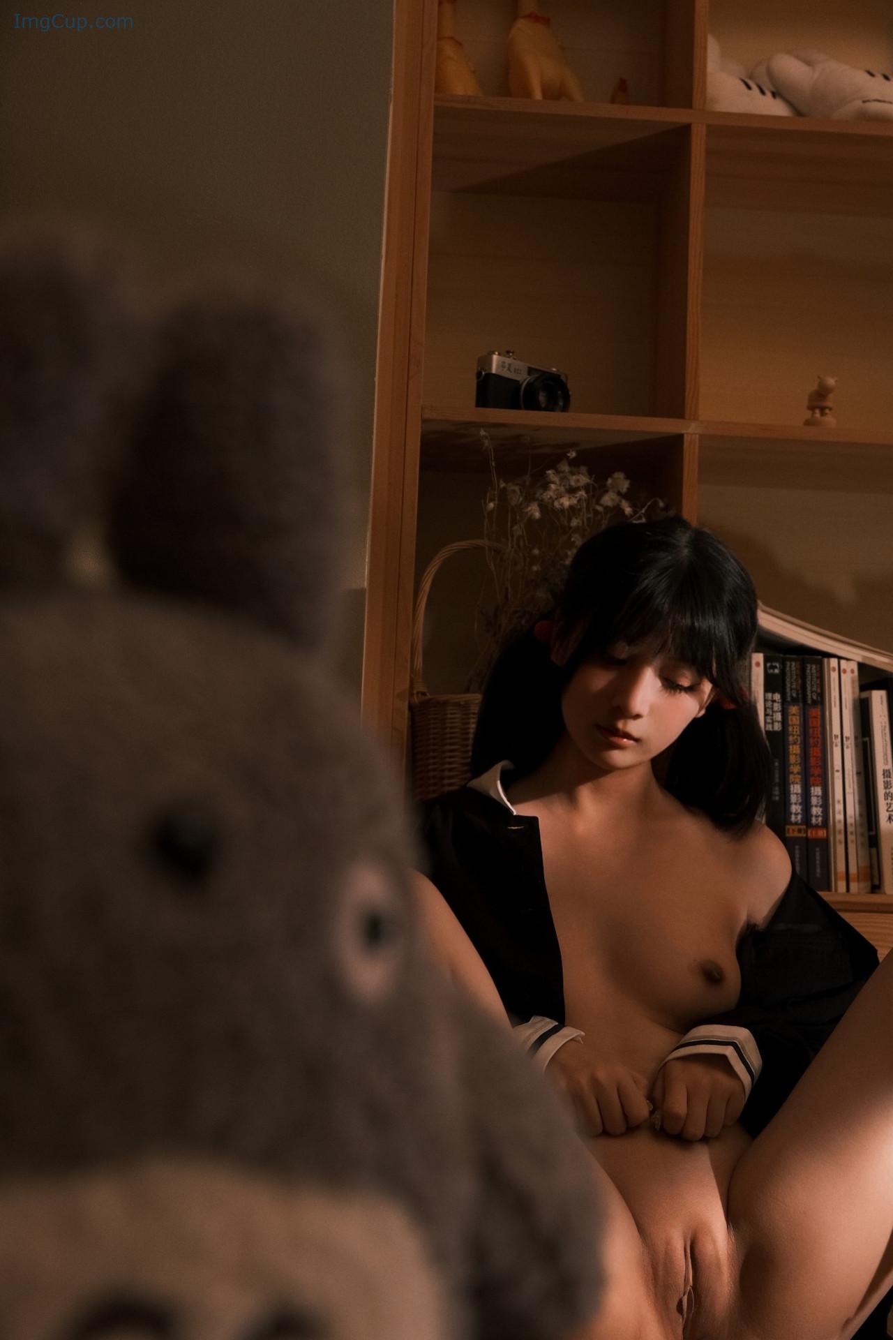 FISHGIRLZ_57.jpg FISHGIRLZ 57