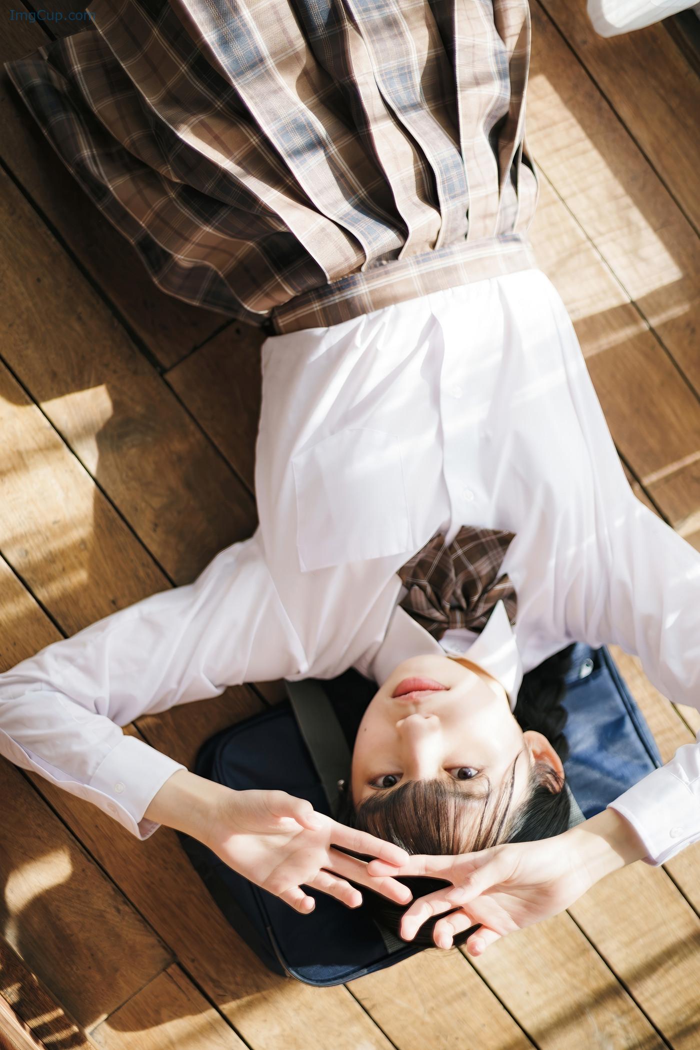 I1MAYU1818_12.jpeg I1MAYU1818 12