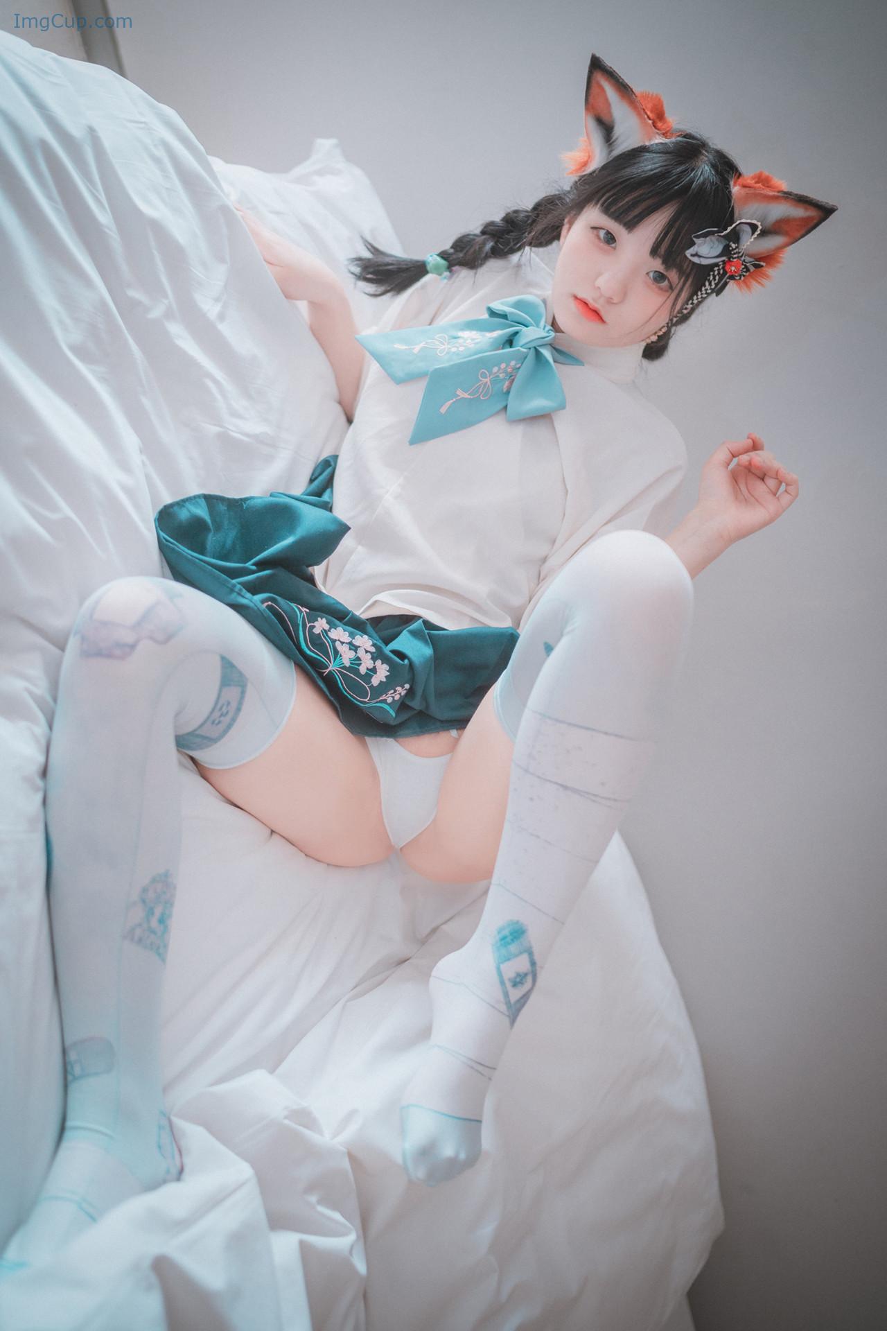 JENNYHANFU2_4.jpg JENNYHANFU2 4