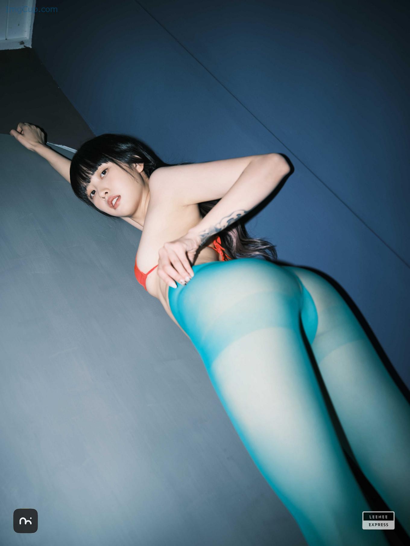 LEDG195C02_10.jpg LEDG195C02 10