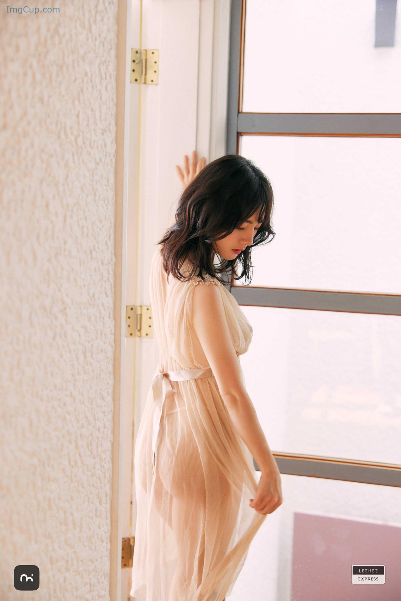 LEHC218B02_20.jpg LEHC218B02 20