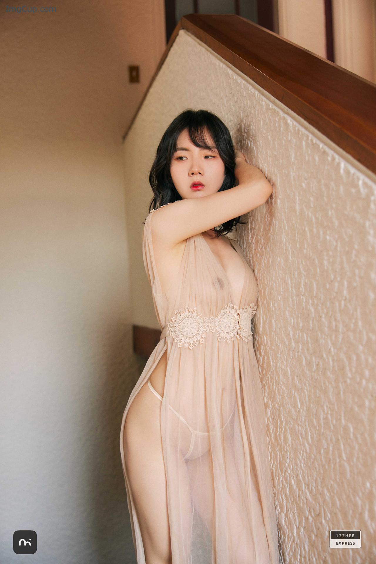 LEHC218B02_22.jpg LEHC218B02 22