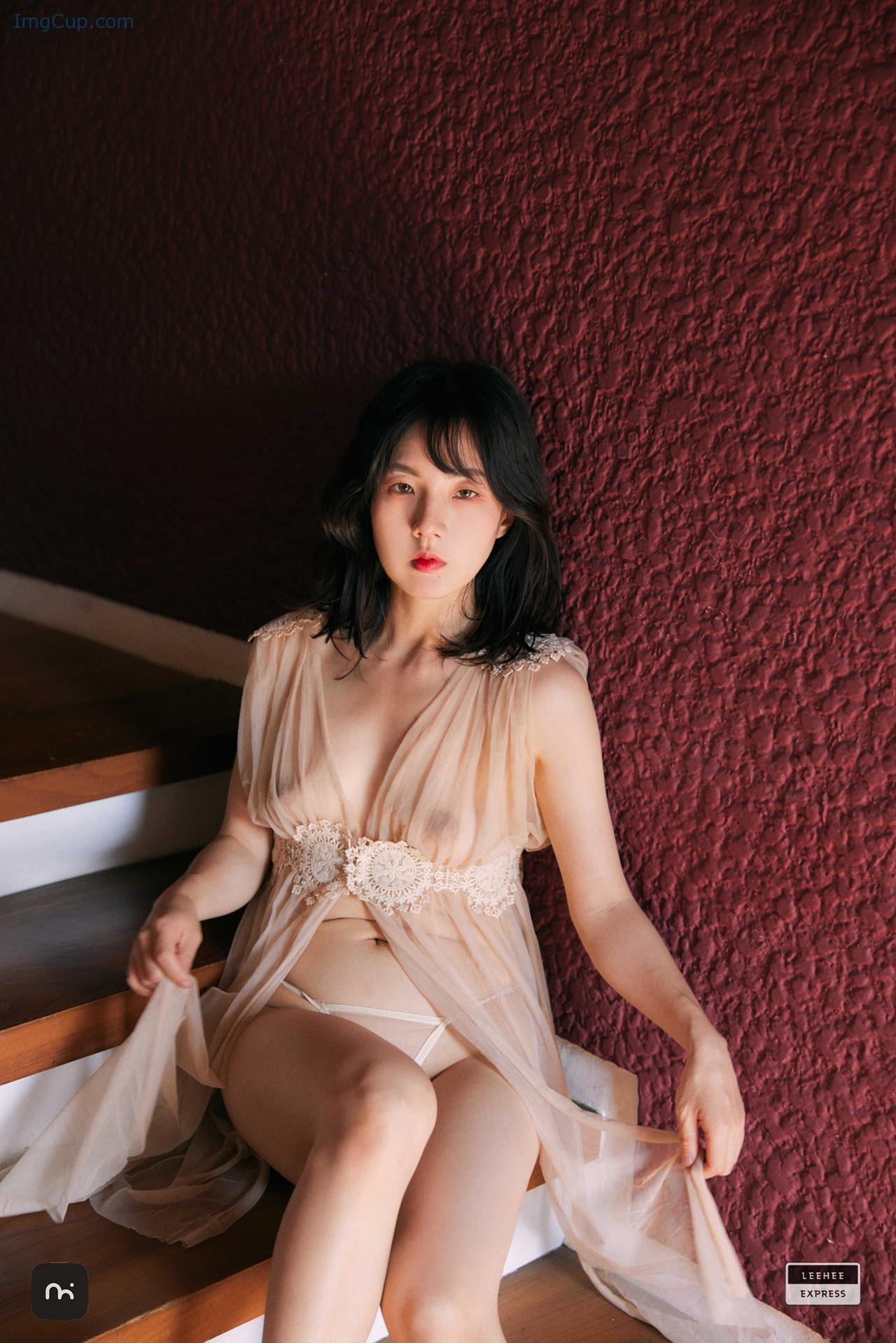 LEHC218B02_34.jpg LEHC218B02 34