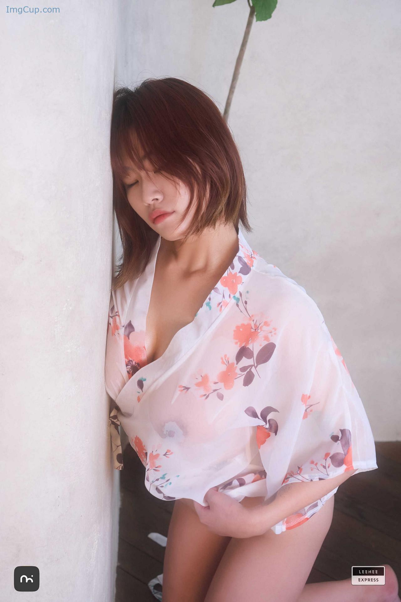 LEHF251A2_16.jpg LEHF251A2 16