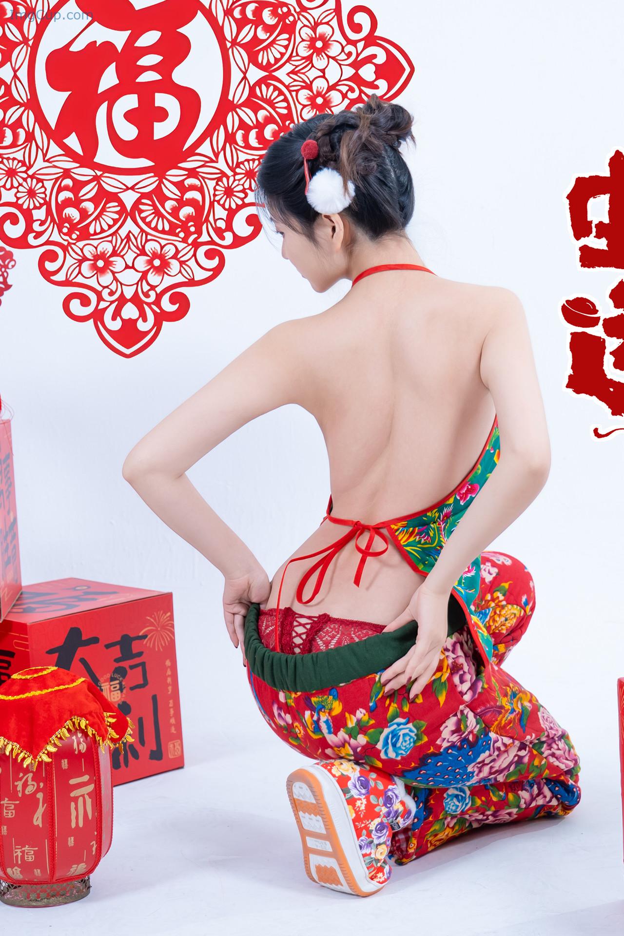 NNIANSNAKE_2.jpg NNIANSNAKE 2