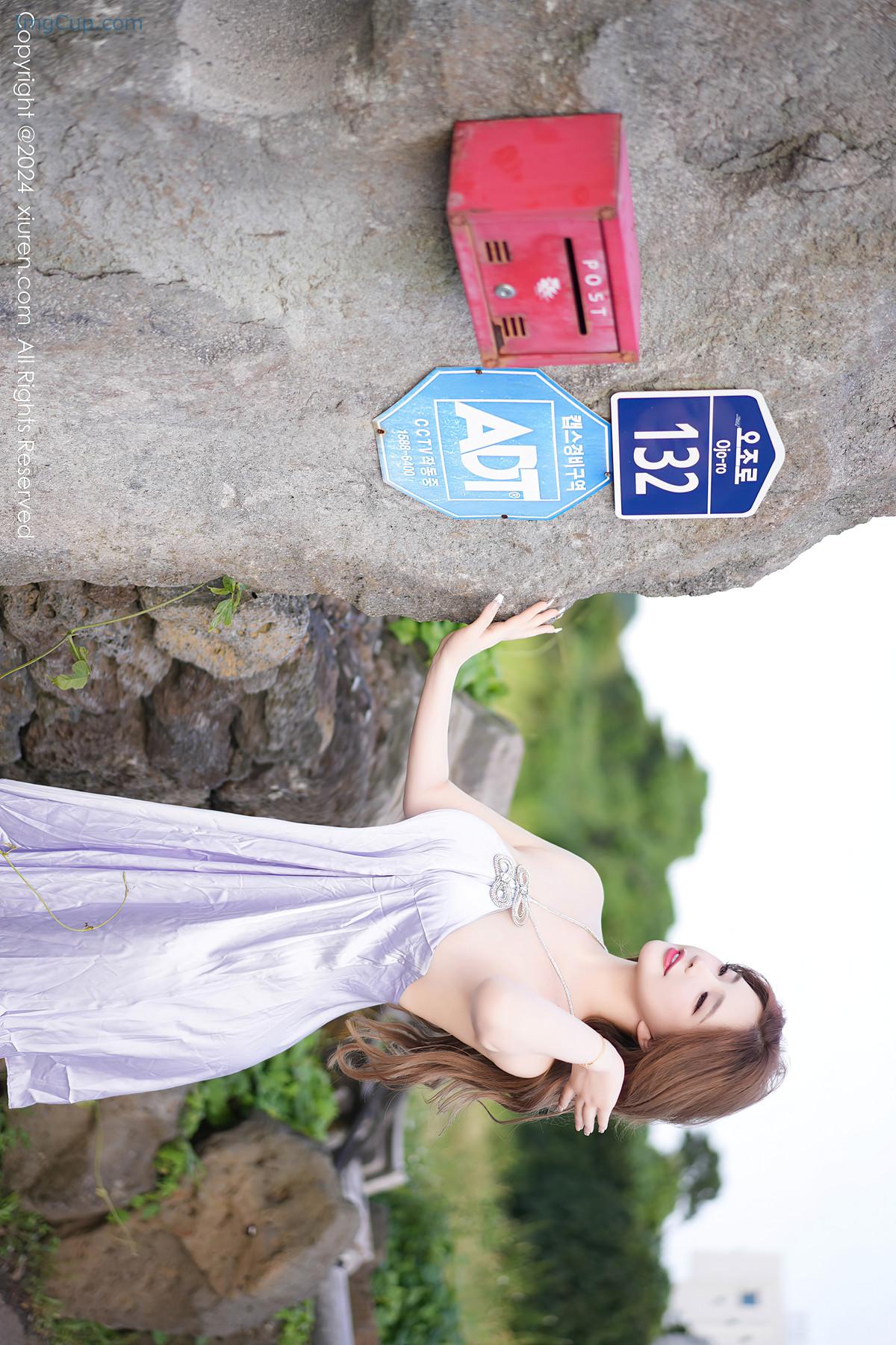 REN03V093_4.jpg REN03V093 4