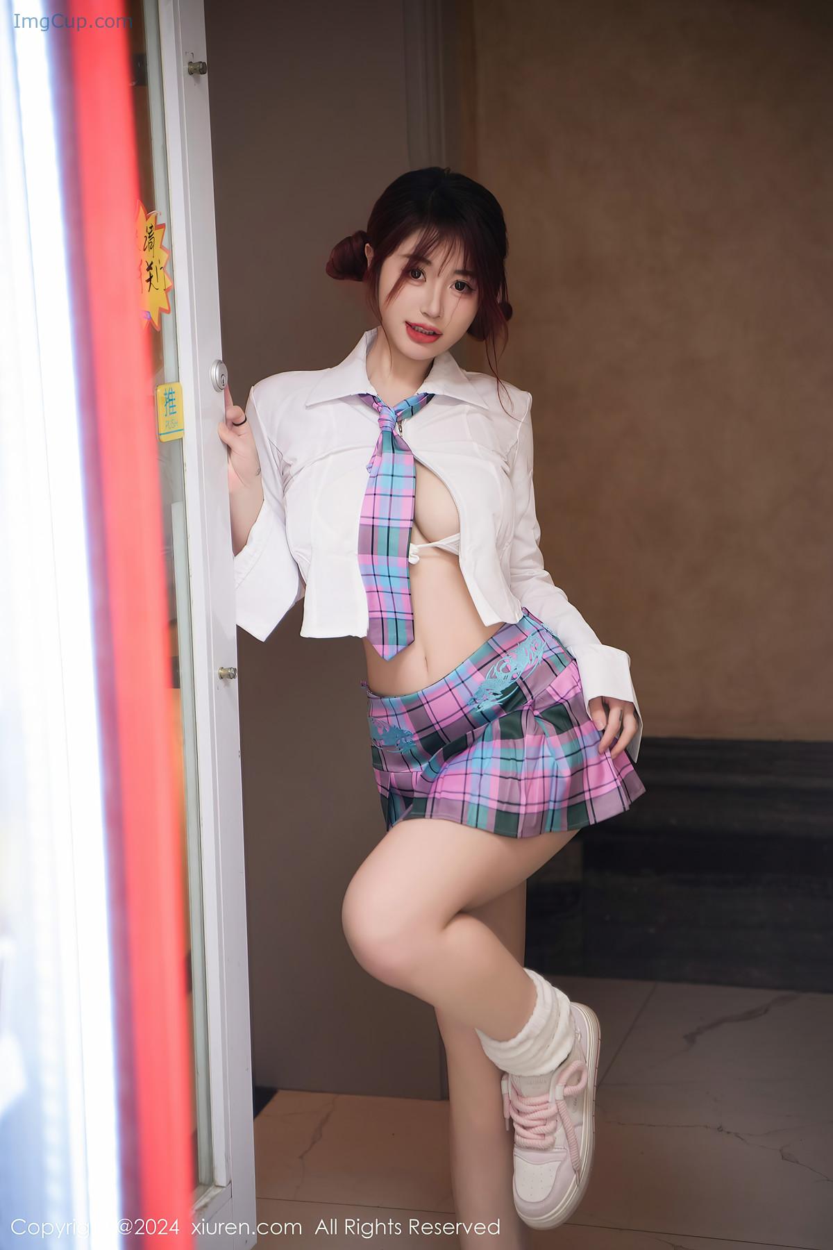 REN03V094_11.jpg REN03V094 11