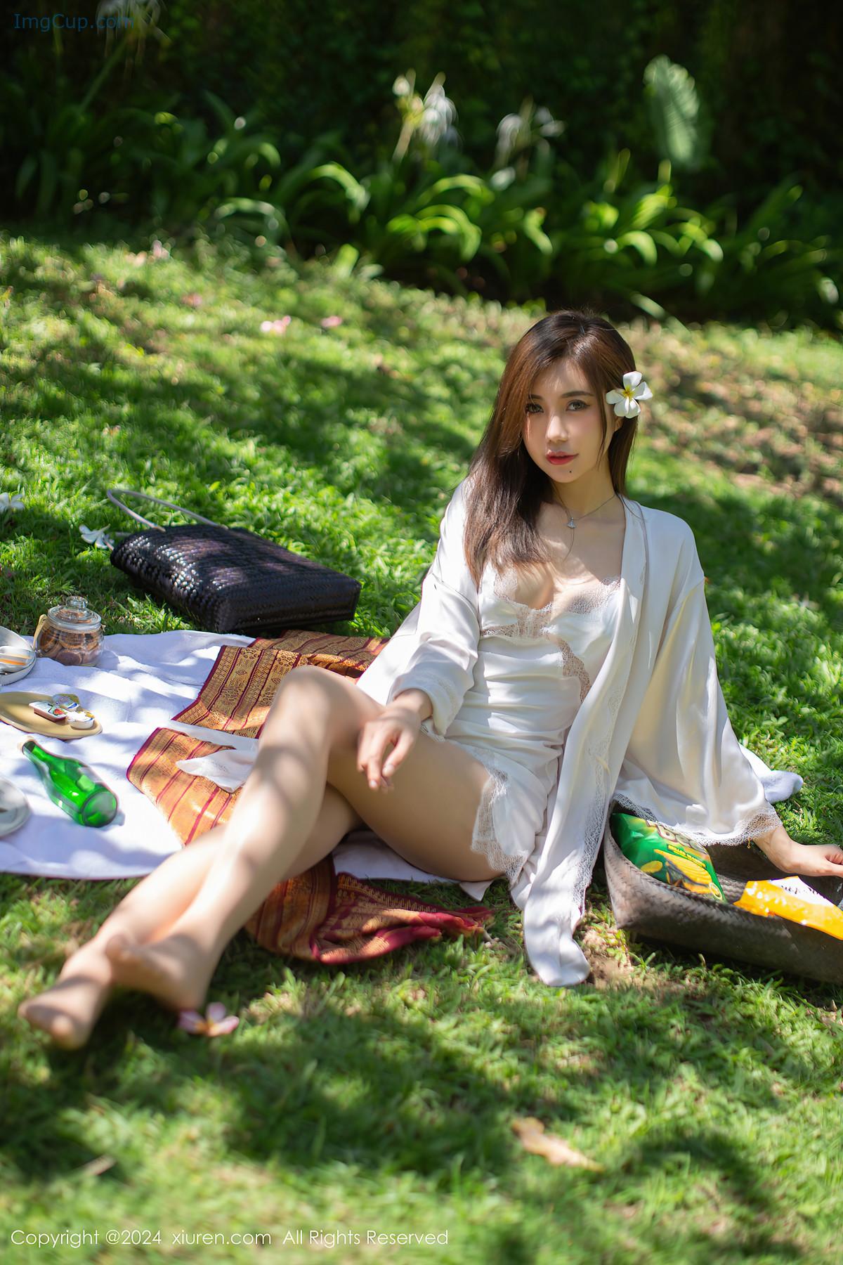 REN04V061_3.jpg REN04V061 3