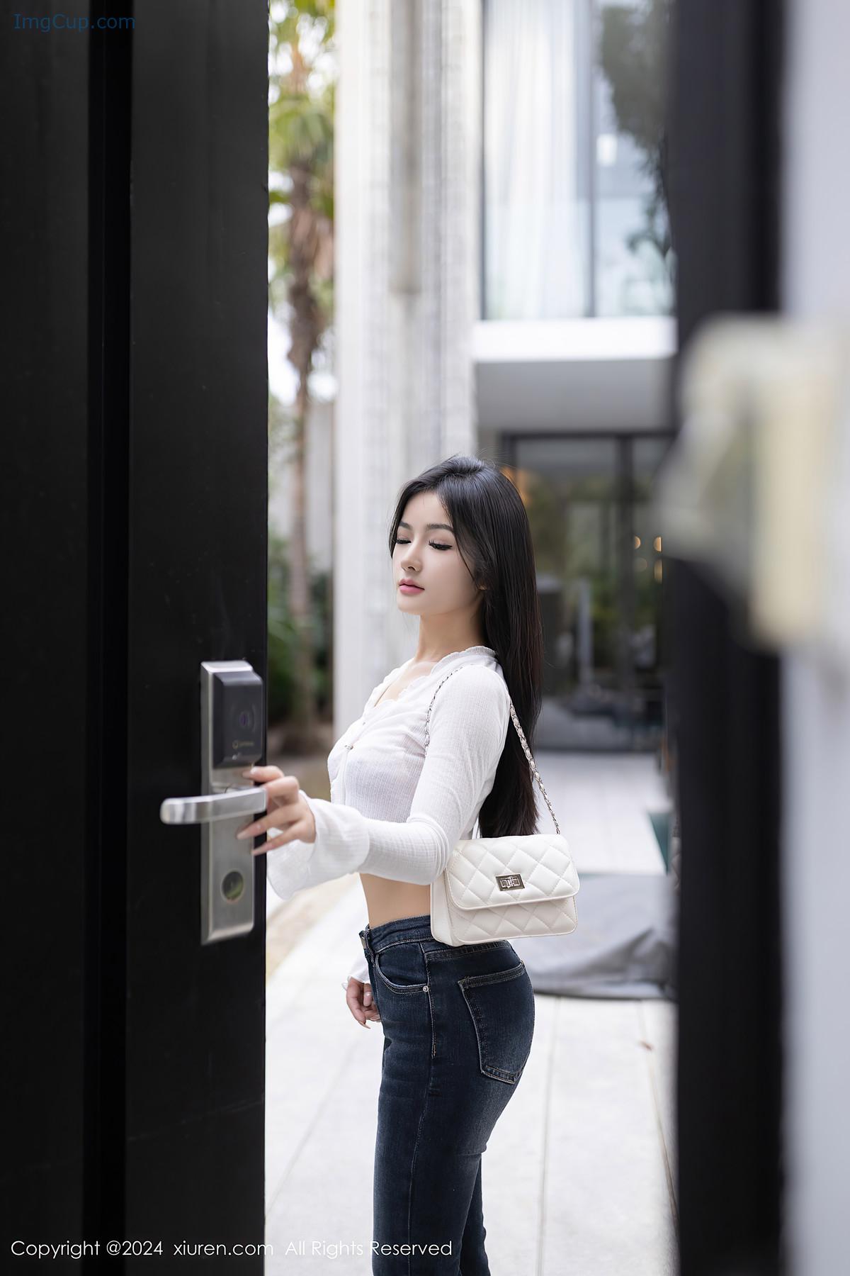 REN04V064_3.jpg REN04V064 3