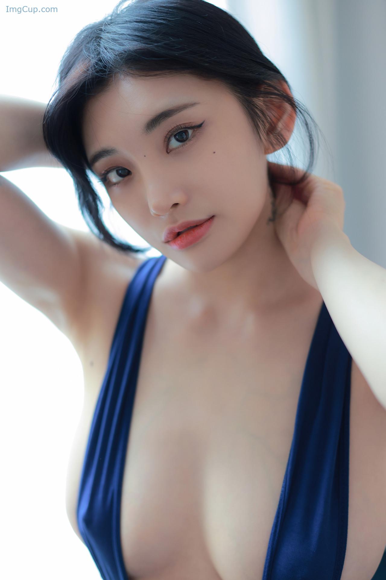 SULANAVYS2_3.jpg SULANAVYS2 3