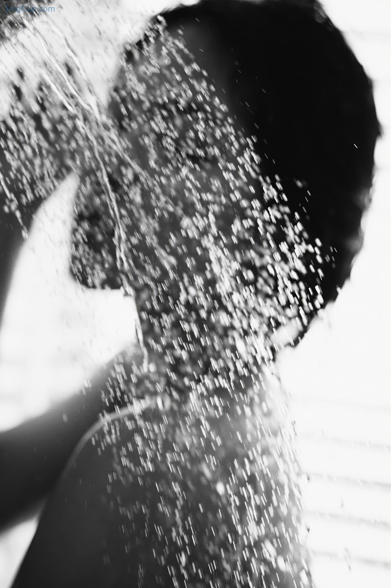 AONOBLUE05_6.jpg AONOBLUE05 6