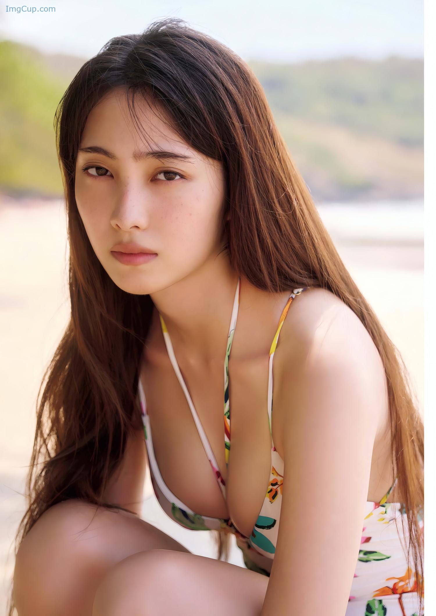 BCS25RUMIKA_6.jpg BCS25RUMIKA 6