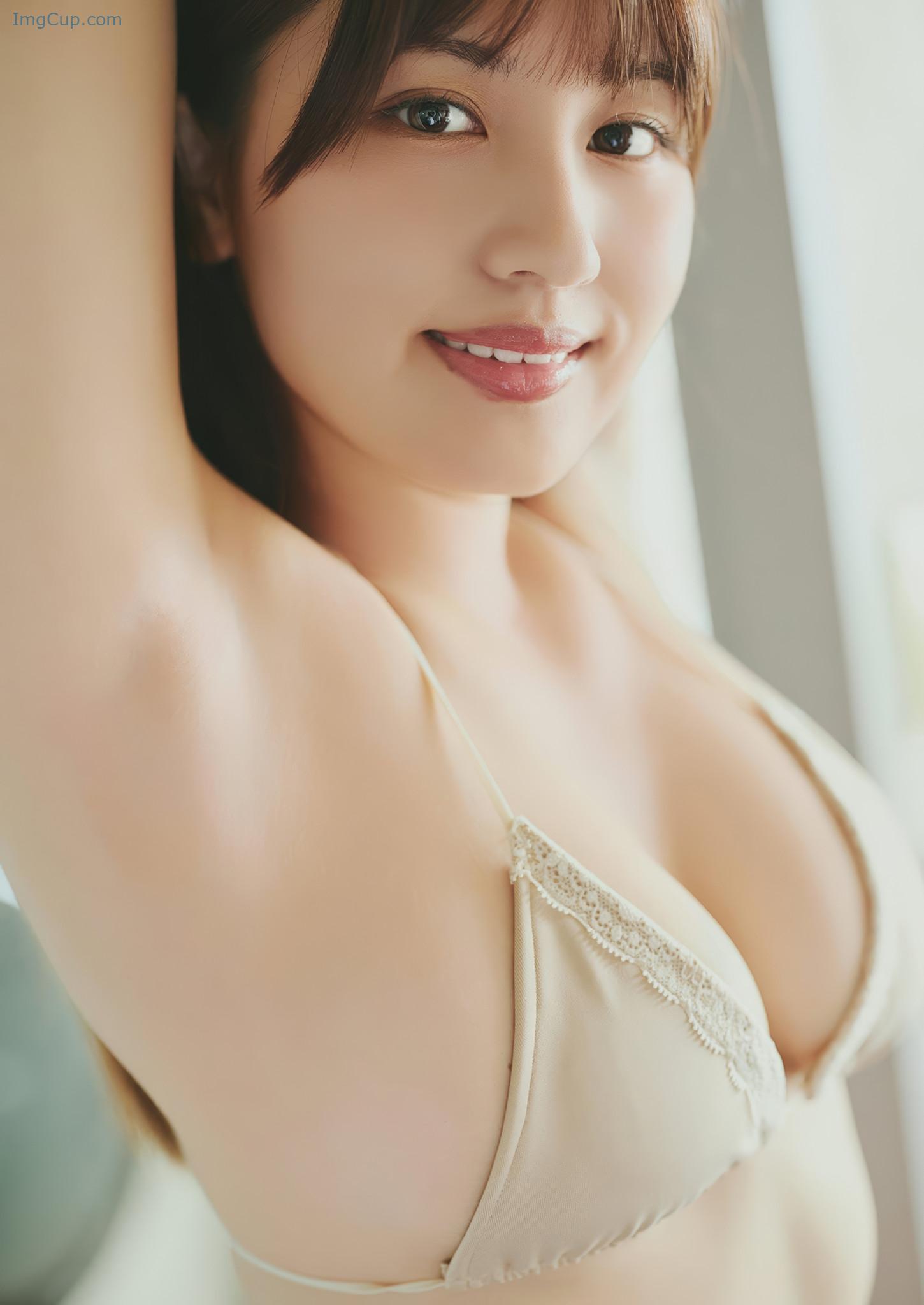 FUKACROWN3_2.jpeg FUKACROWN3 2