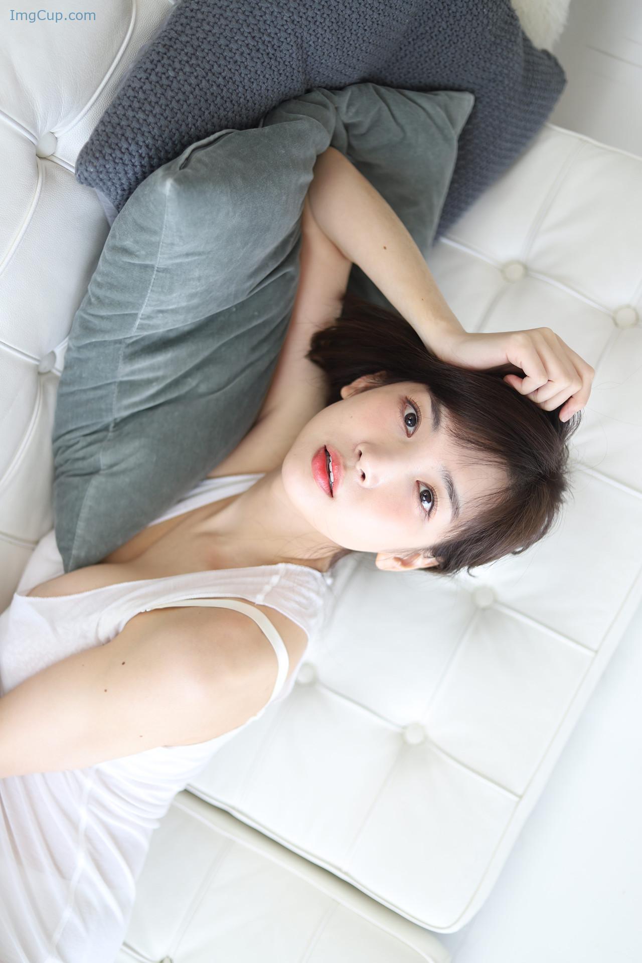 LEEZYAPRIL01_6.jpg LEEZYAPRIL01 6