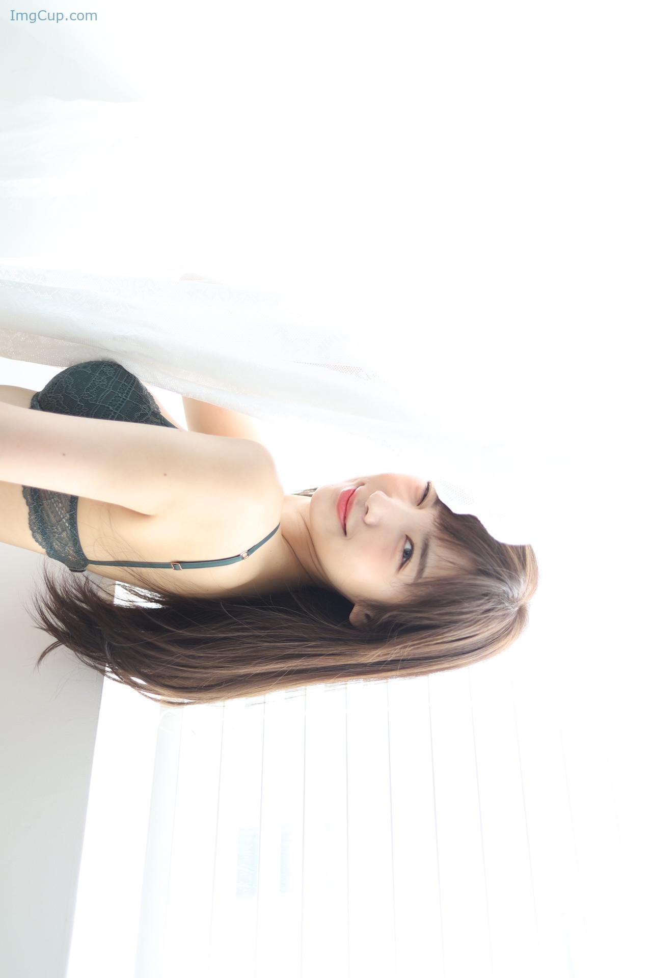 LEEZYAPRIL02_28.jpg LEEZYAPRIL02 28