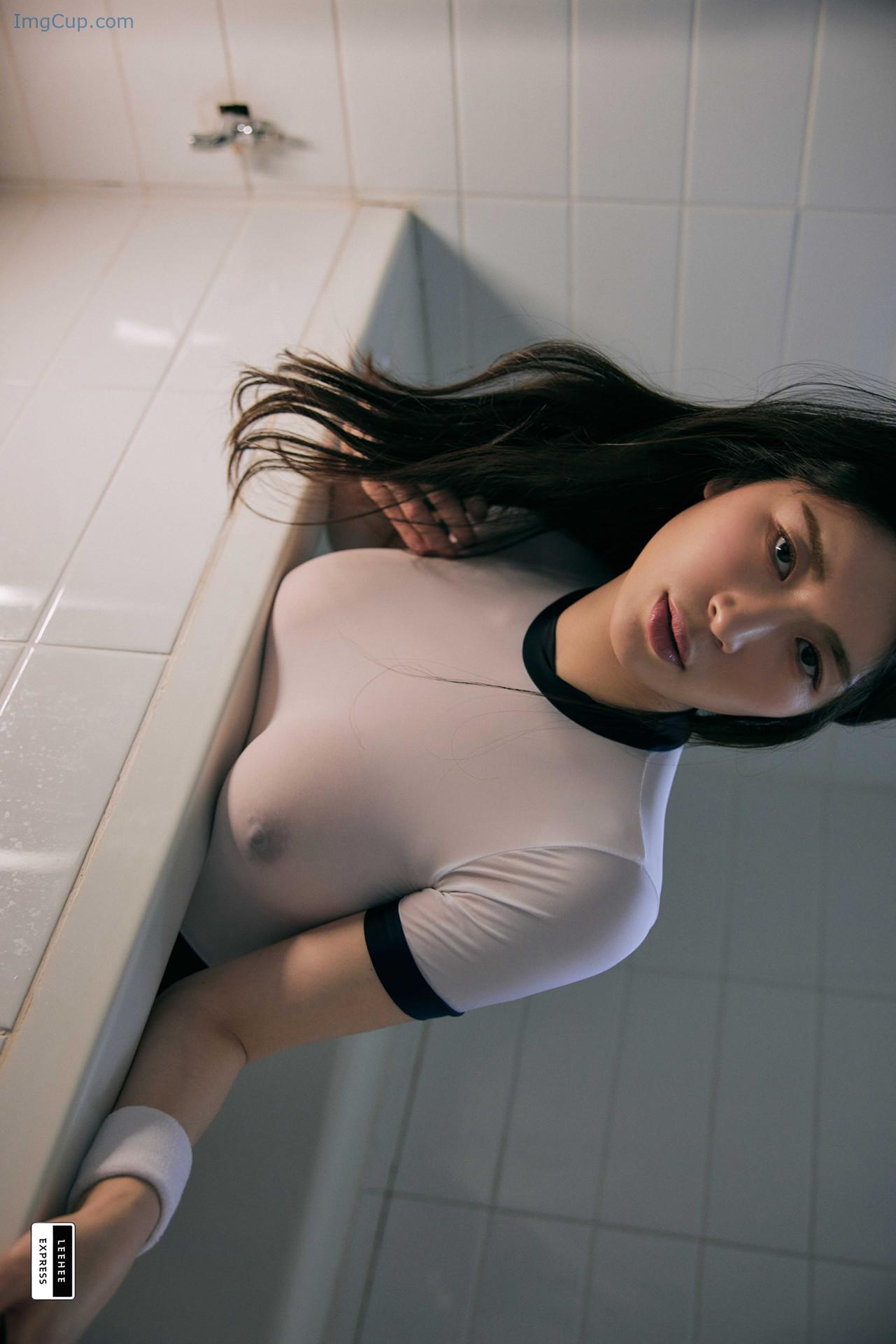 LEHC060B02_31.jpg LEHC060B02 31