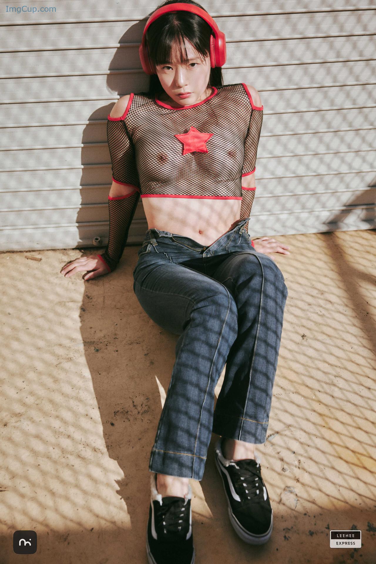 LEHC267A01_24.jpg LEHC267A01 24