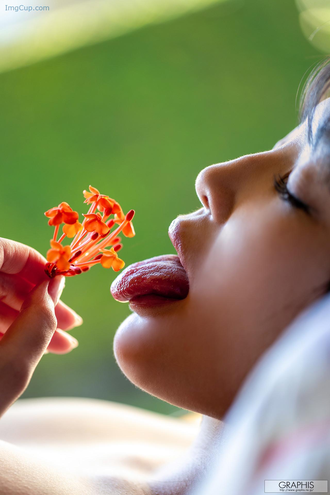 LOVEMOMO5_9.jpg LOVEMOMO5 9