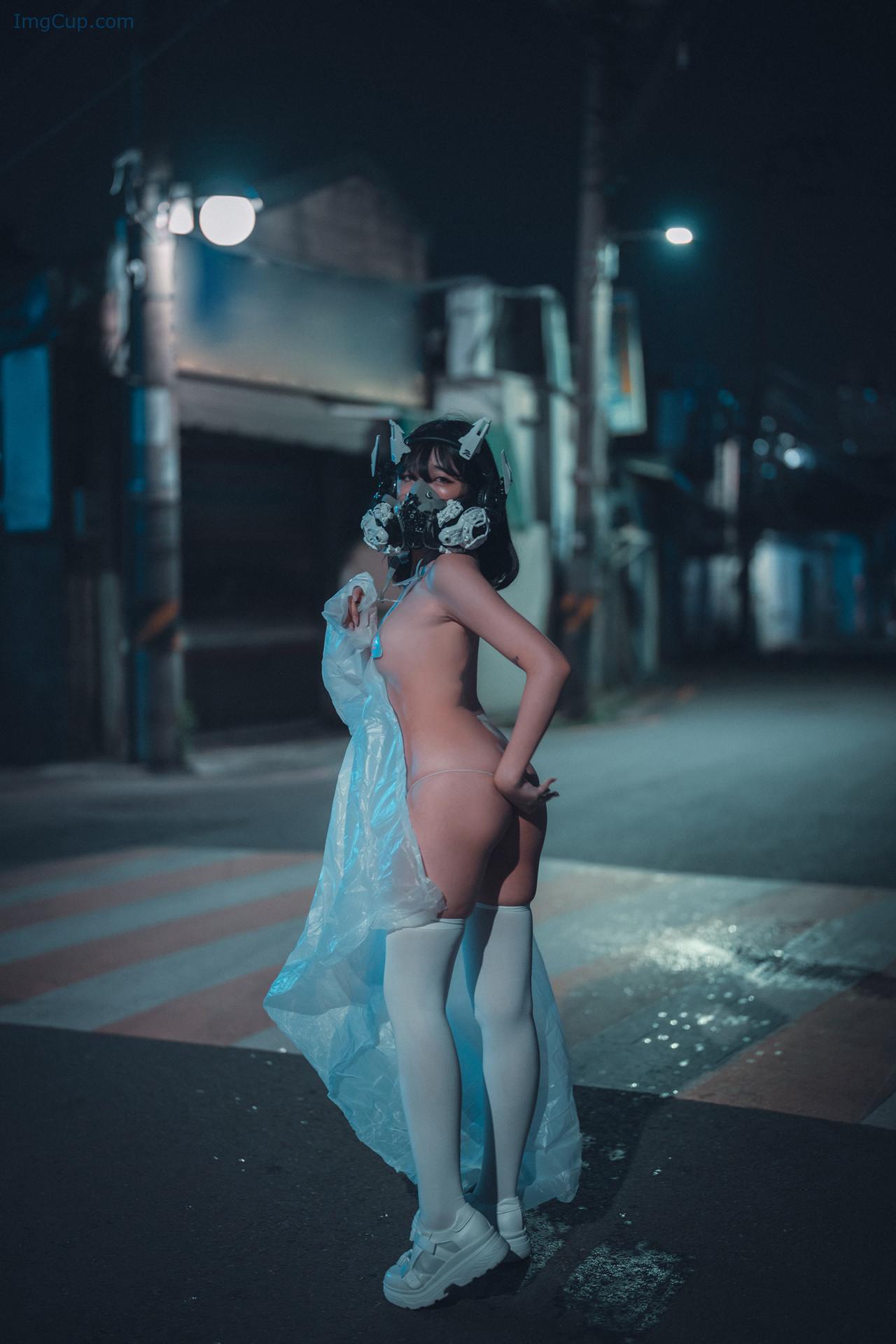 MASKEDRAIN1_12.jpg MASKEDRAIN1 12