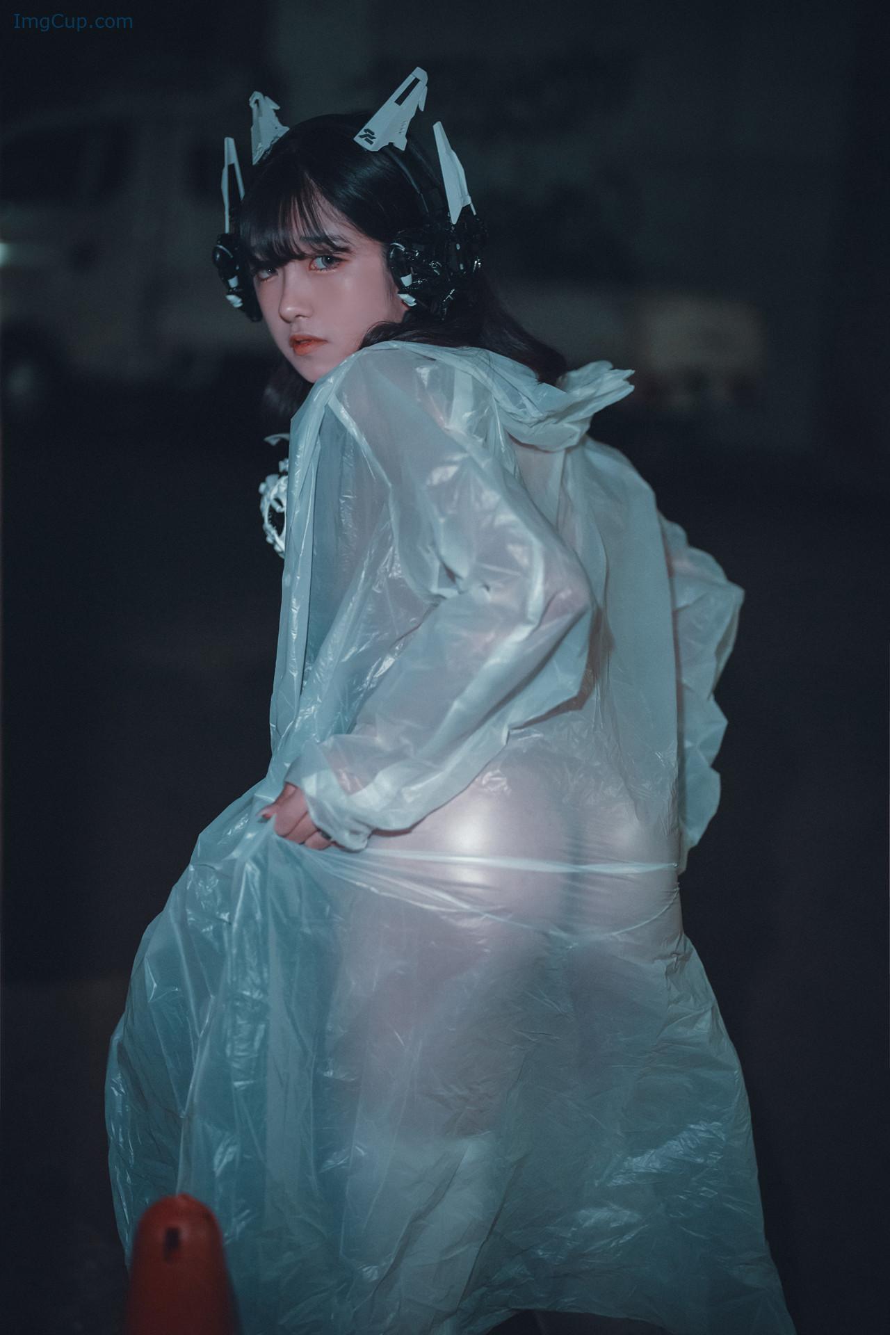 MASKEDRAIN2_26.jpg MASKEDRAIN2 26