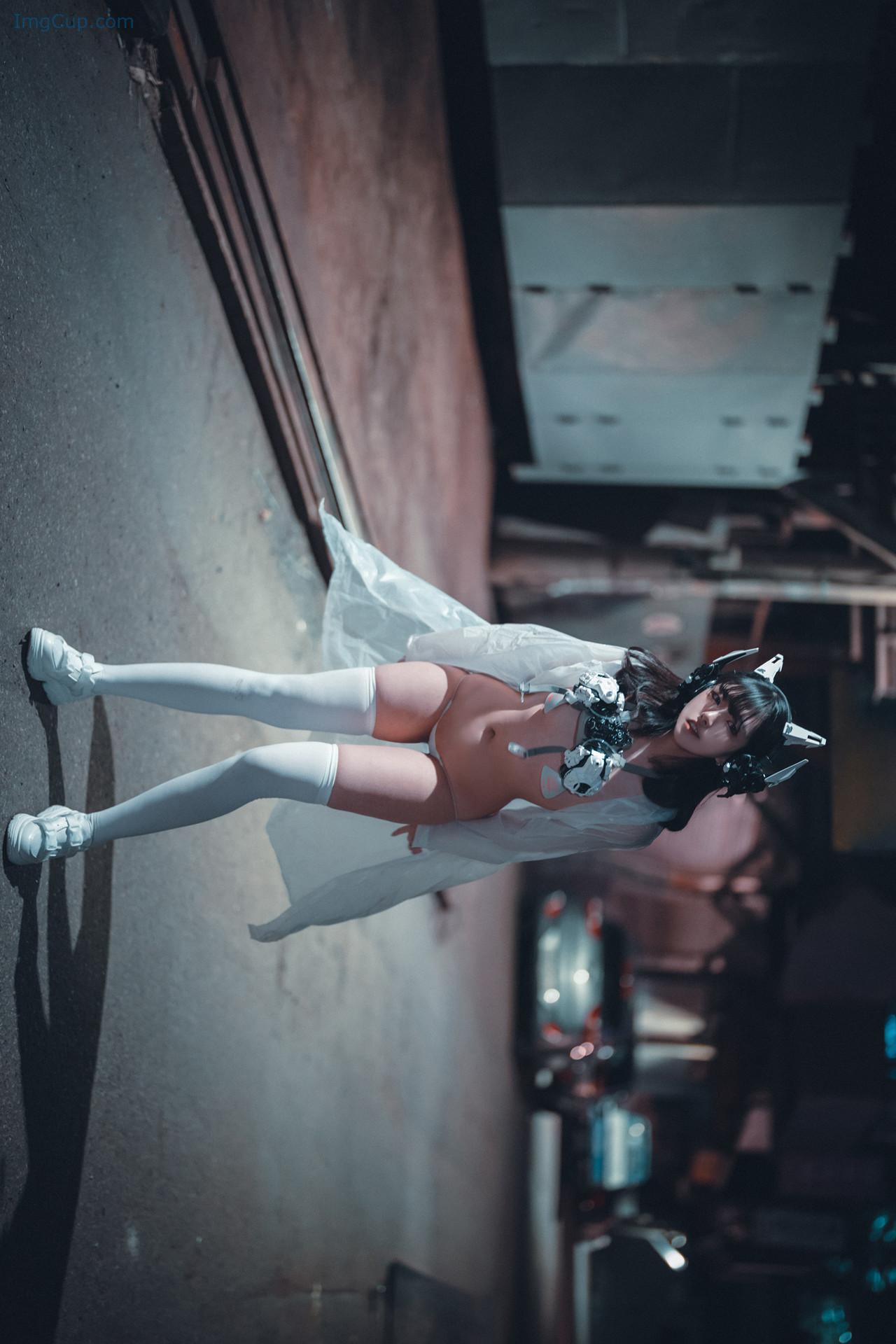 MASKEDRAIN2_50.jpg MASKEDRAIN2 50