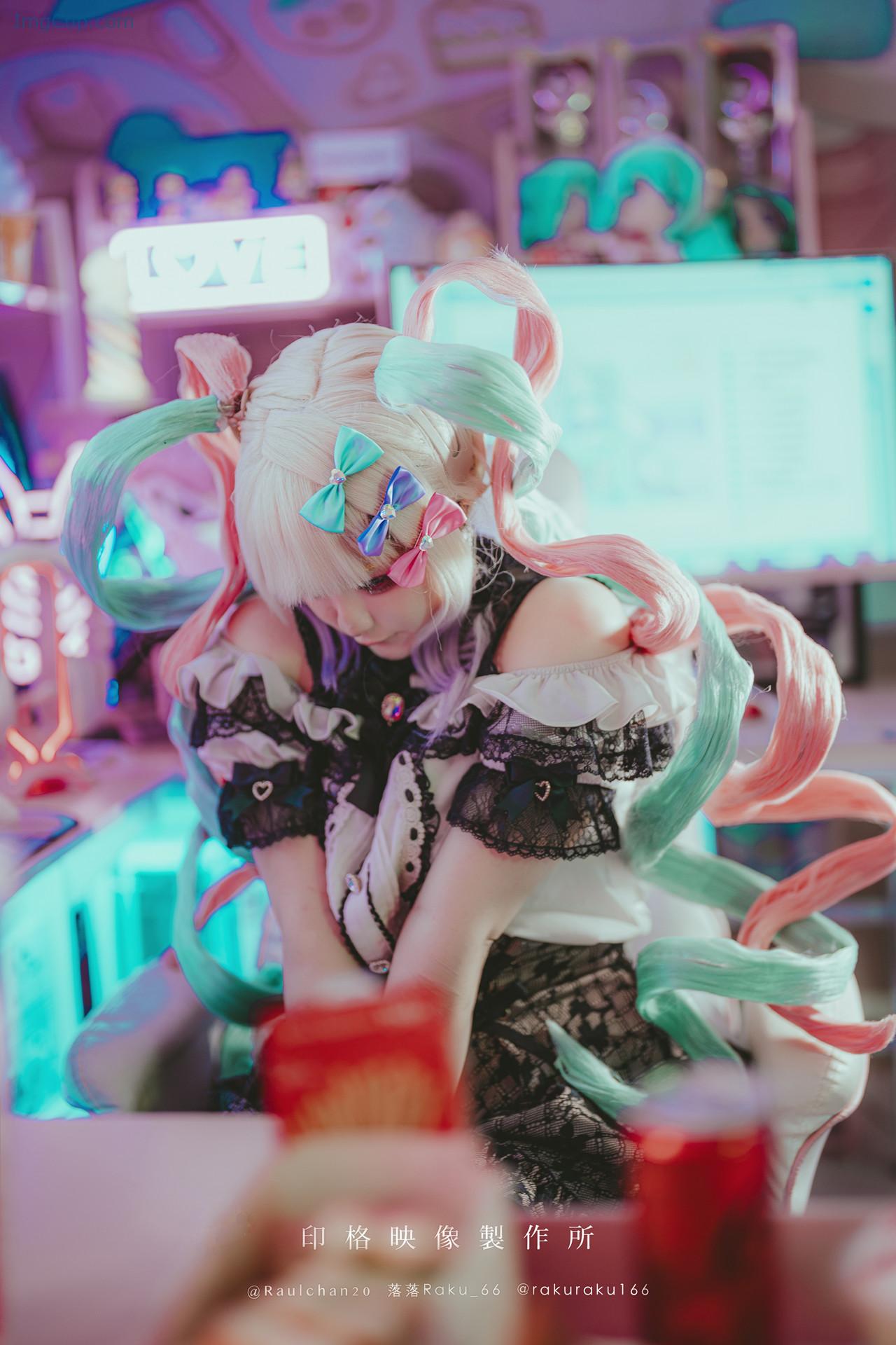 RAKURAKURA_16.jpg RAKURAKURA 16