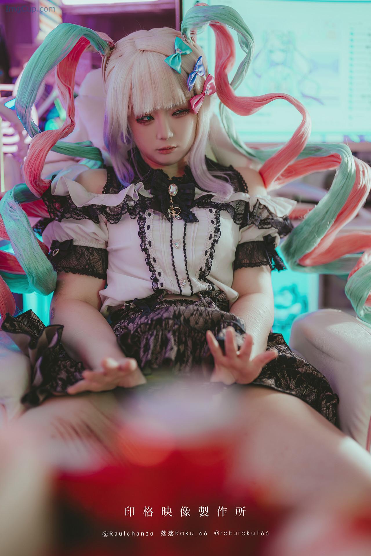 RAKURAKURA_21.jpg RAKURAKURA 21