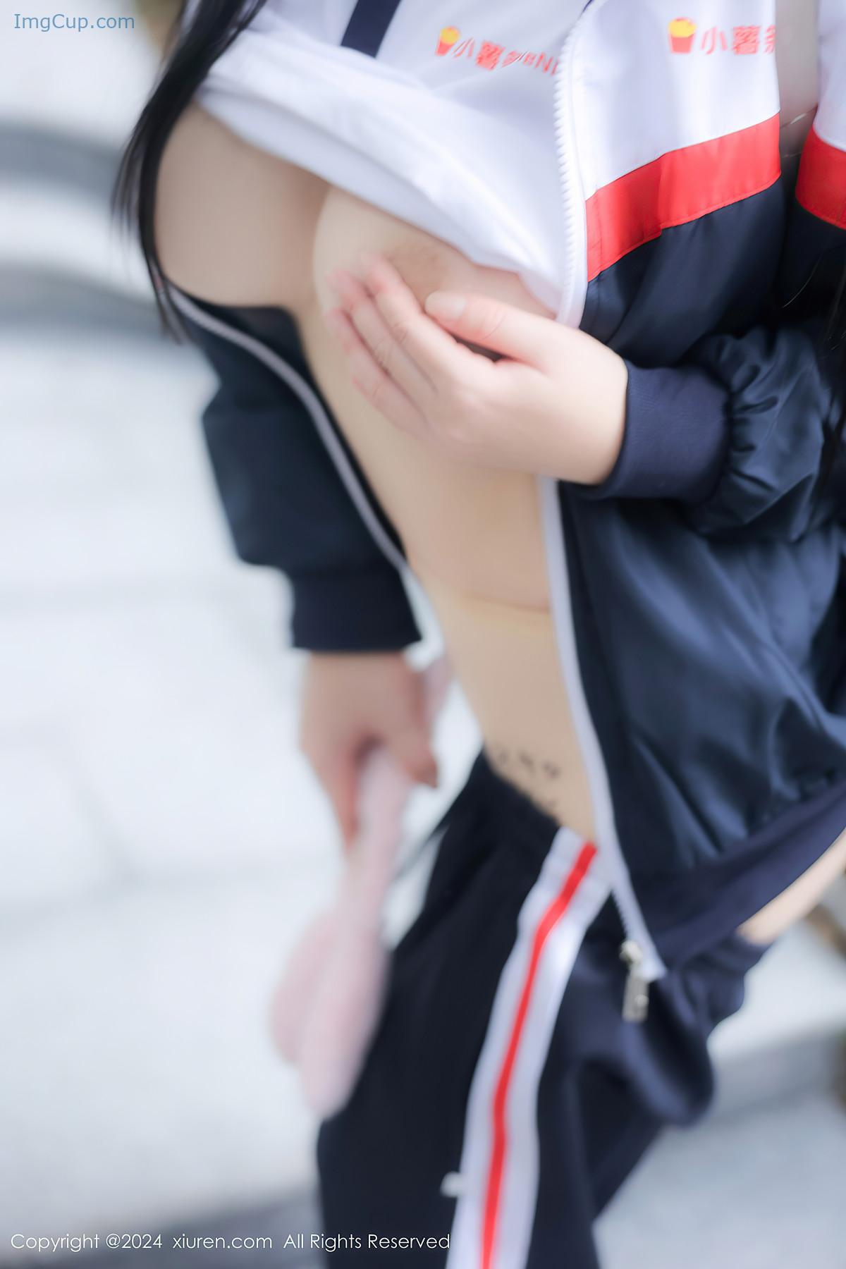 REN05B038_26.jpg REN05B038 26