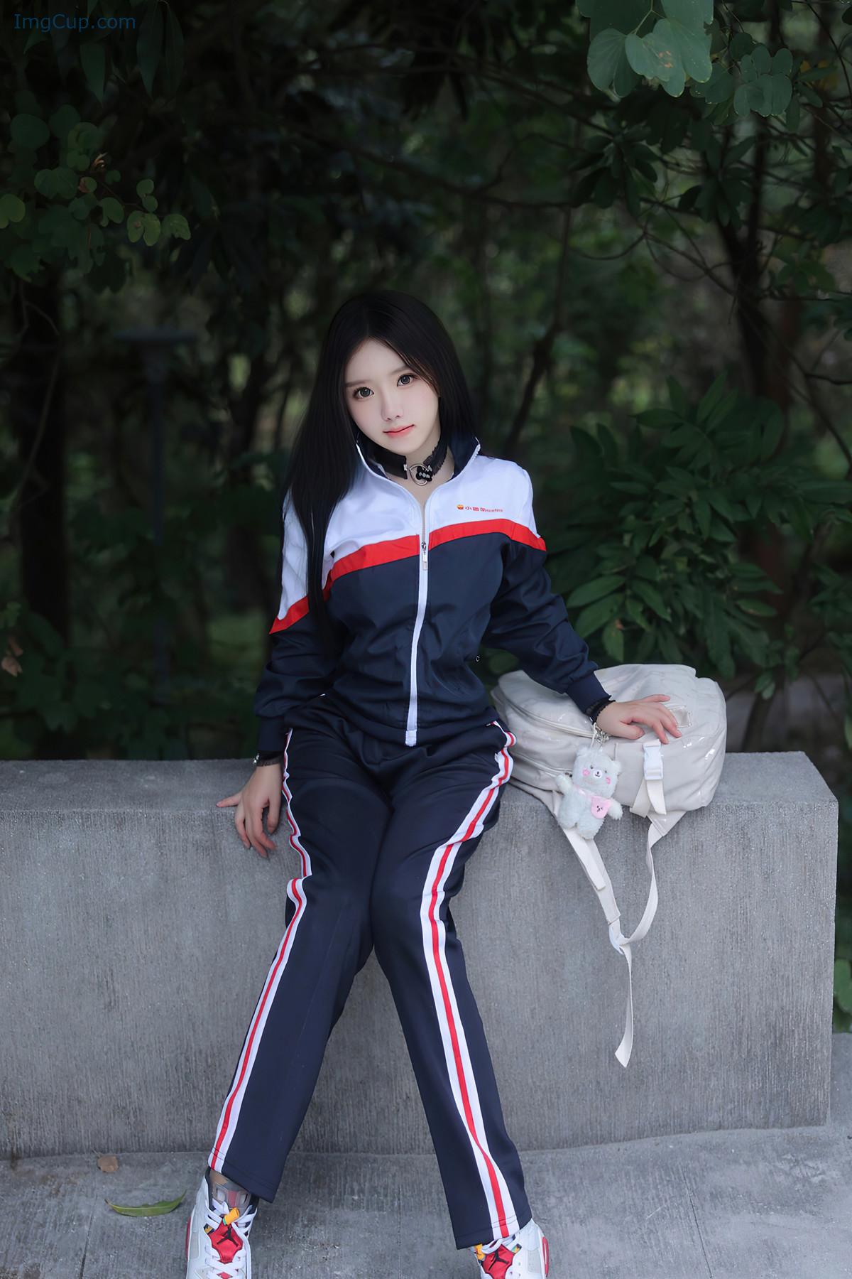 REN05B038_5.jpg REN05B038 5