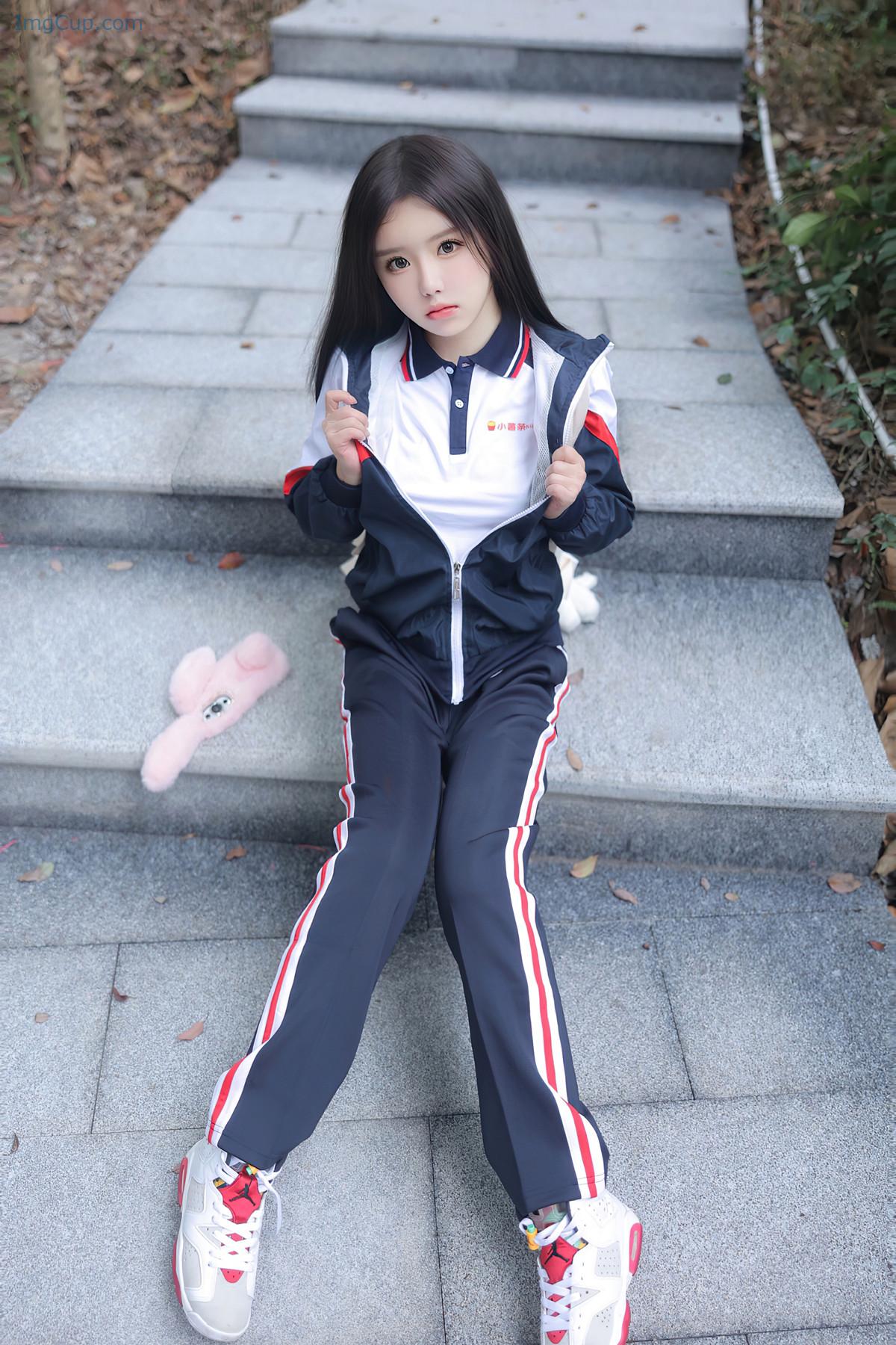 REN05B038_7.jpg REN05B038 7