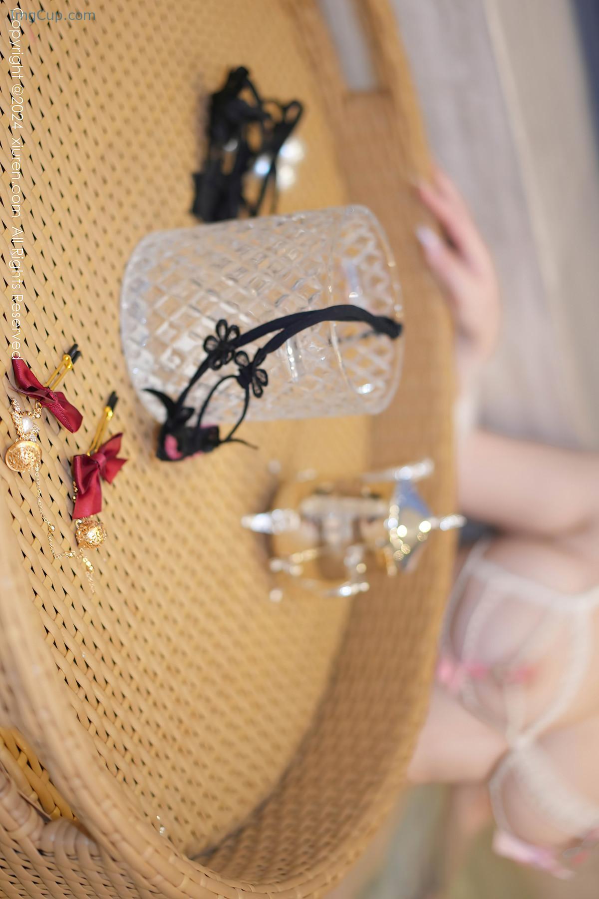 REN05B053_13.jpg REN05B053 13