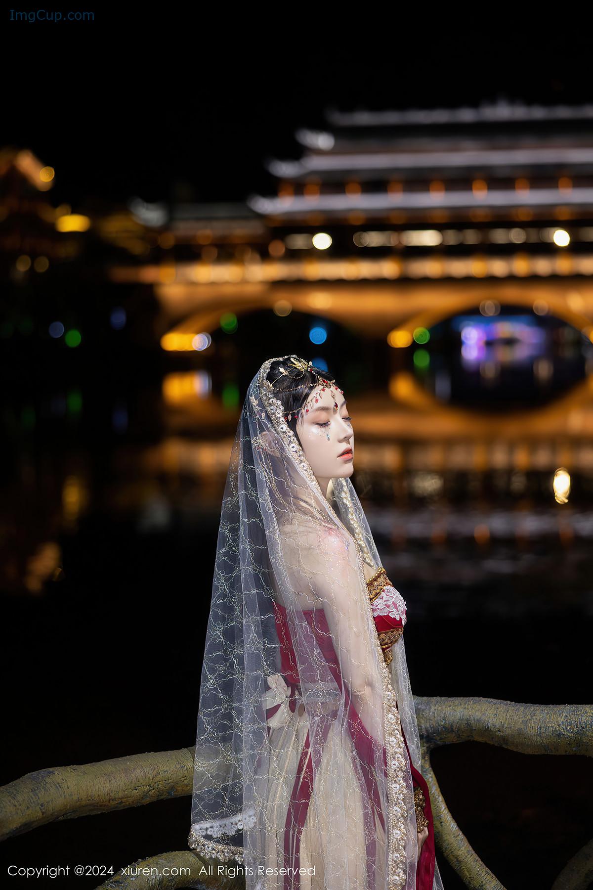 REN05B074_15.jpg REN05B074 15