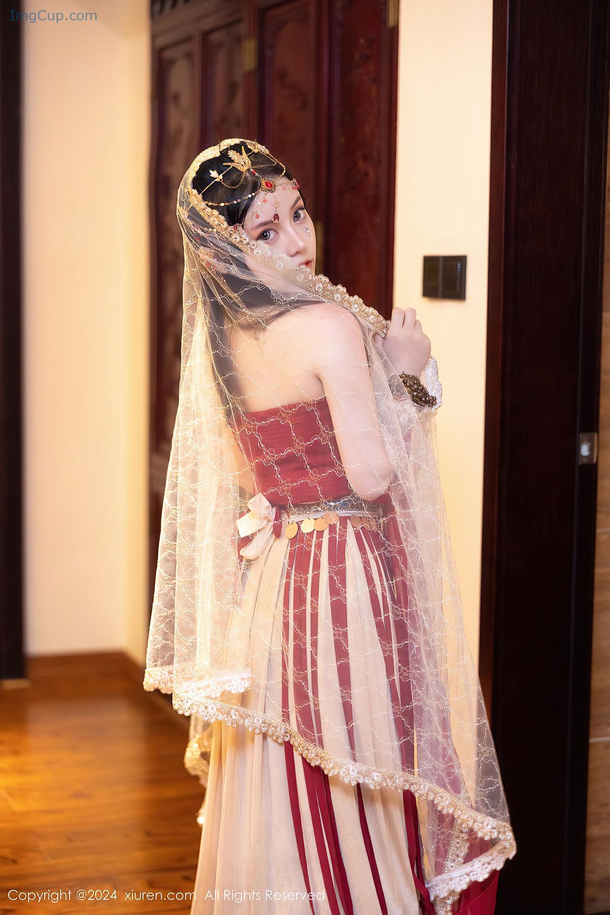 REN05B074_21.jpg REN05B074 21