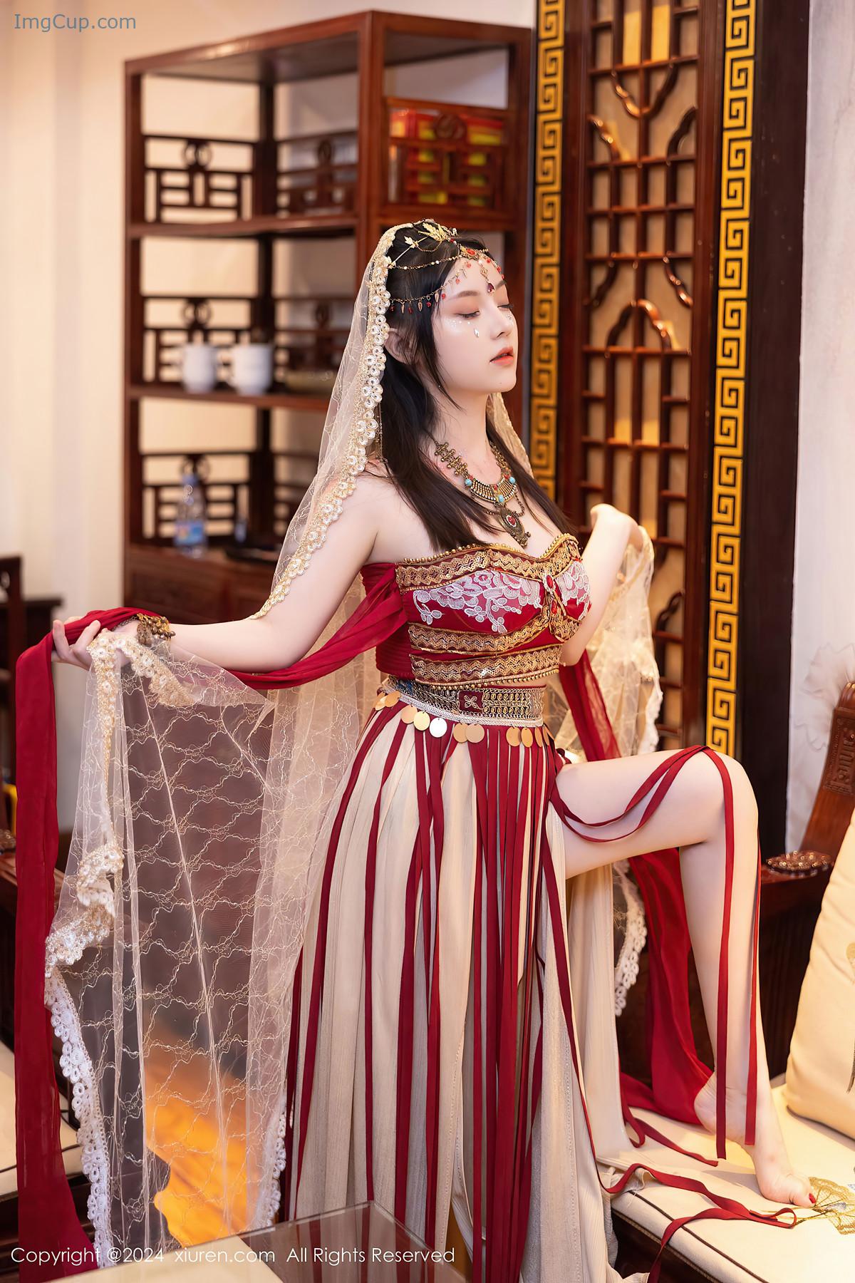 REN05B074_24.jpg REN05B074 24