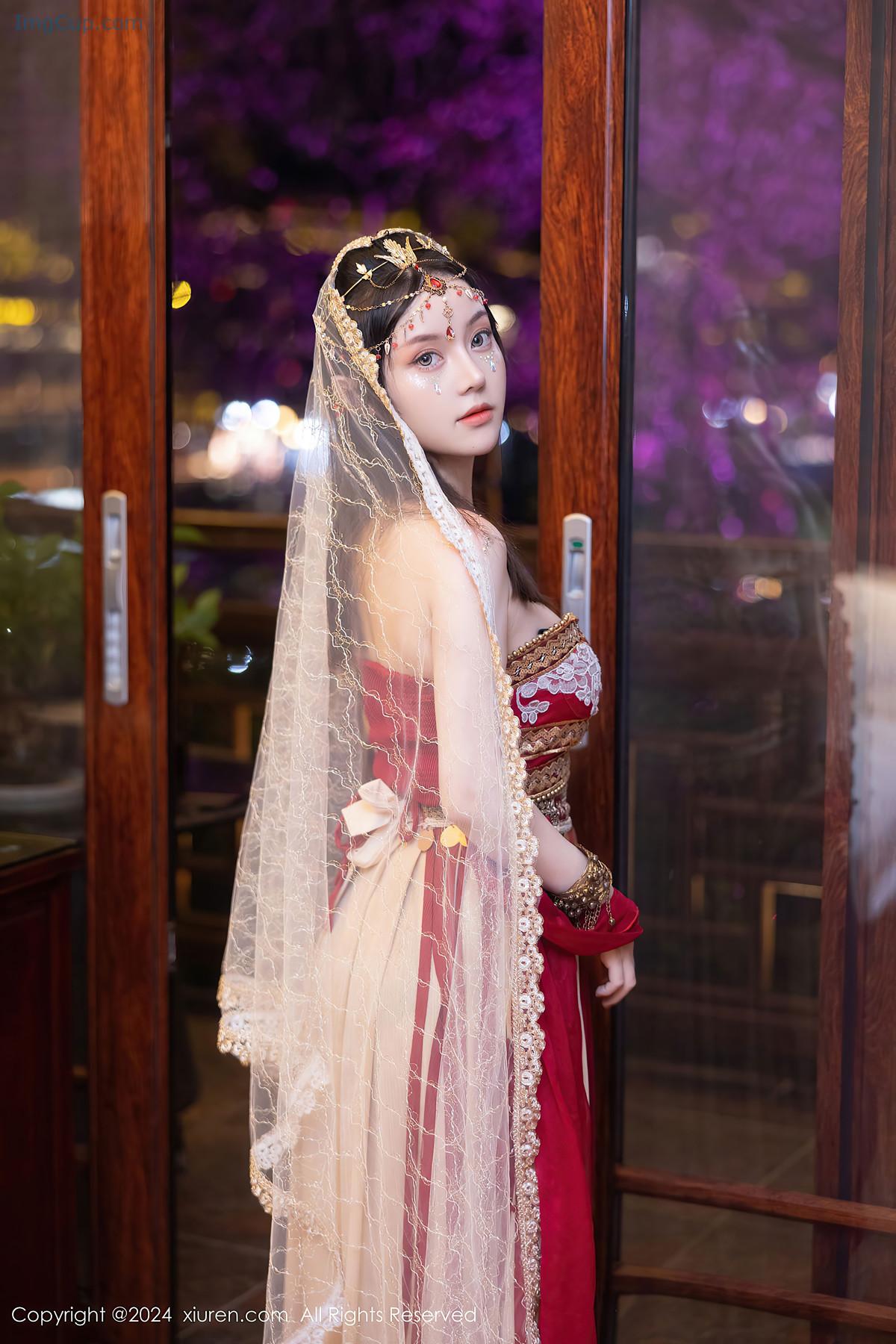 REN05B074_30.jpg REN05B074 30