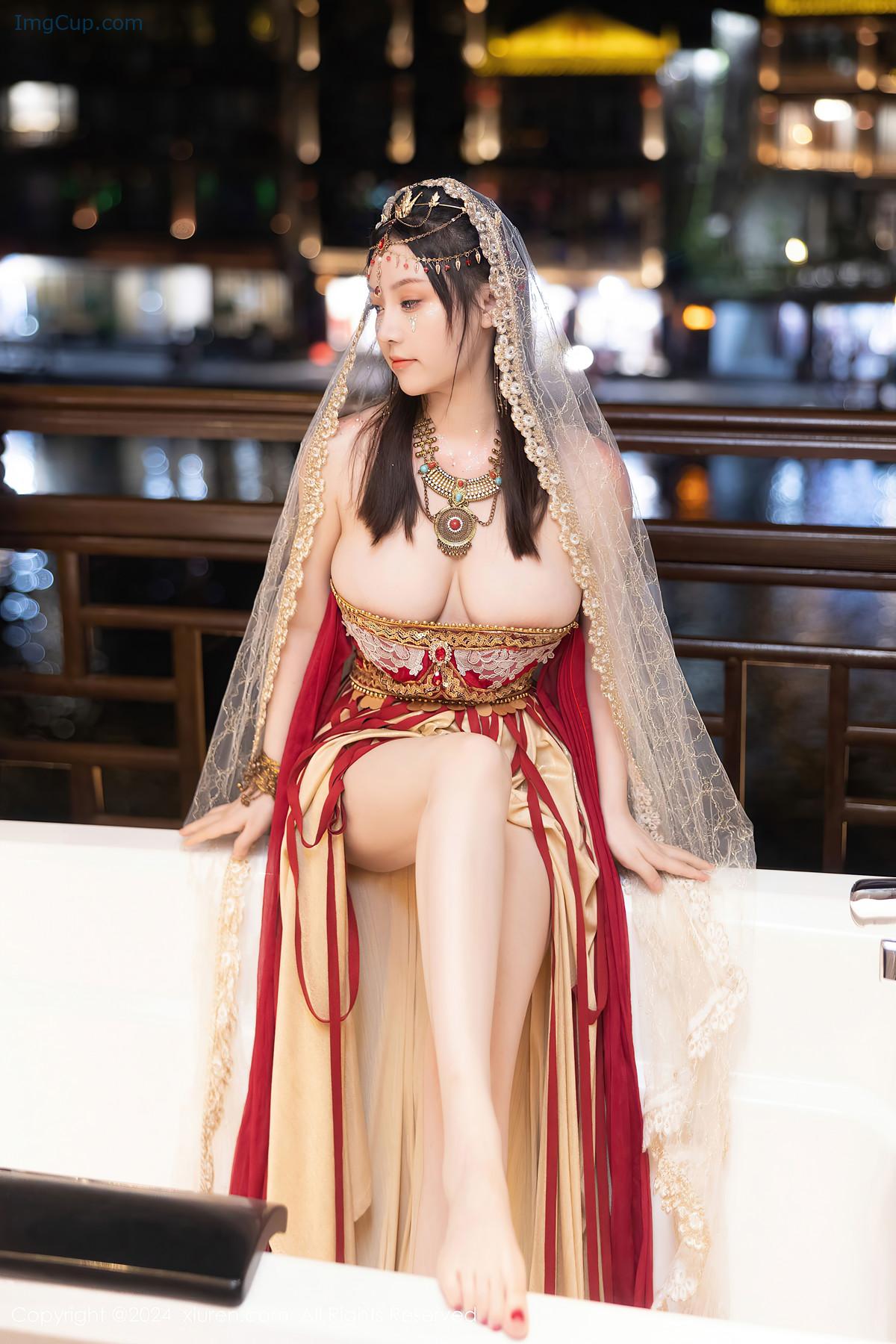 REN05B074_35.jpg REN05B074 35