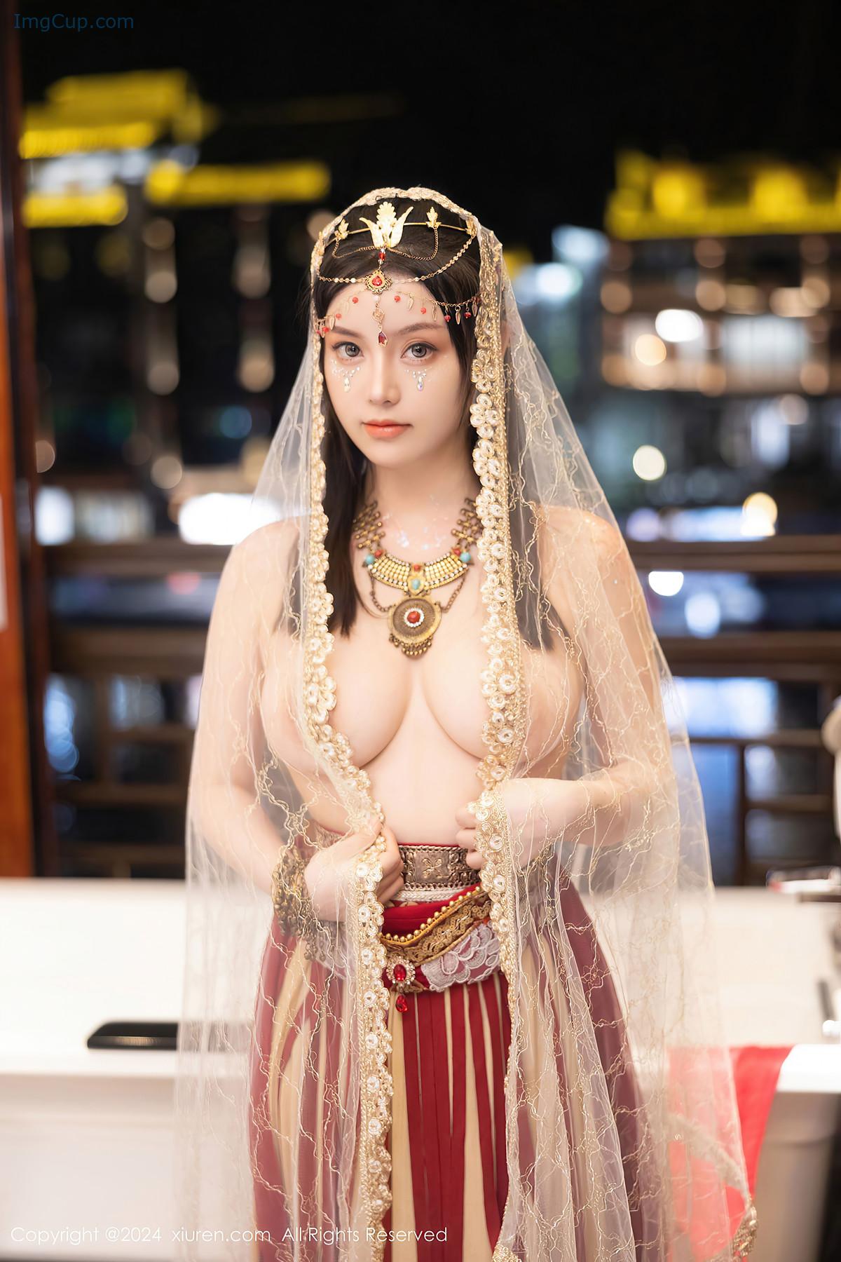 REN05B074_41.jpg REN05B074 41