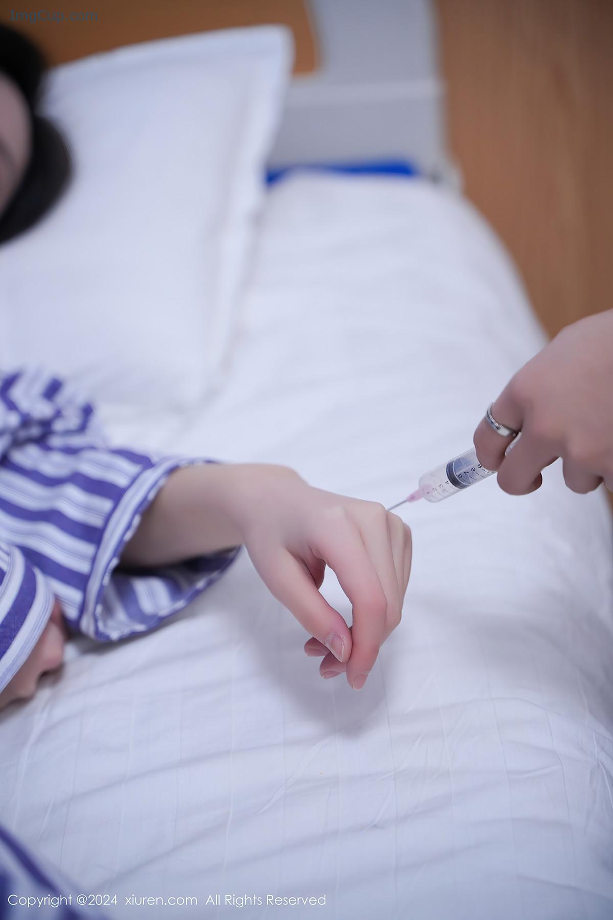 REN05B081_19.jpg REN05B081 19