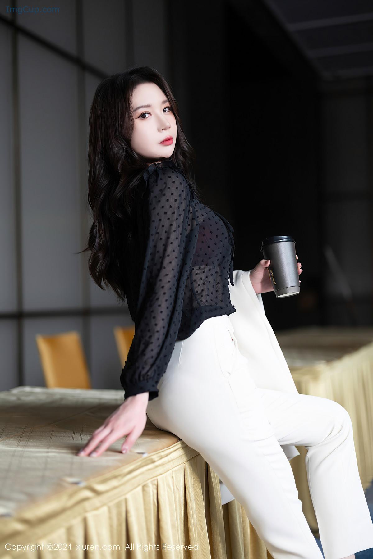 REN05B084_12.jpg REN05B084 12