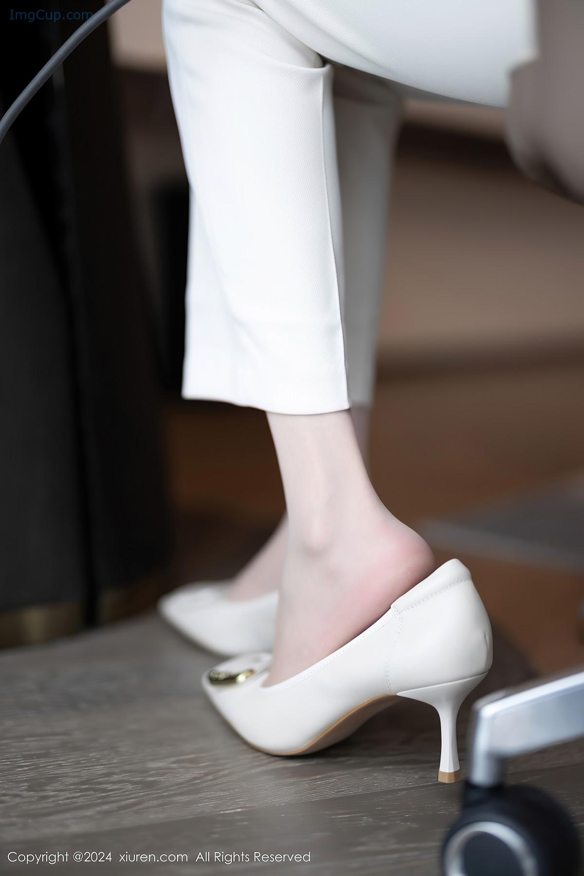 REN05B084_21.jpg REN05B084 21