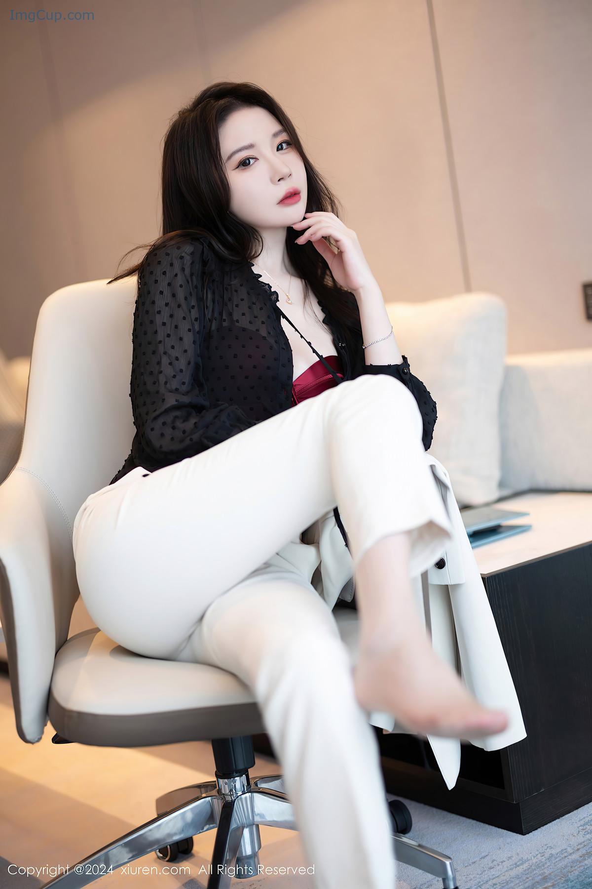 REN05B084_34.jpg REN05B084 34