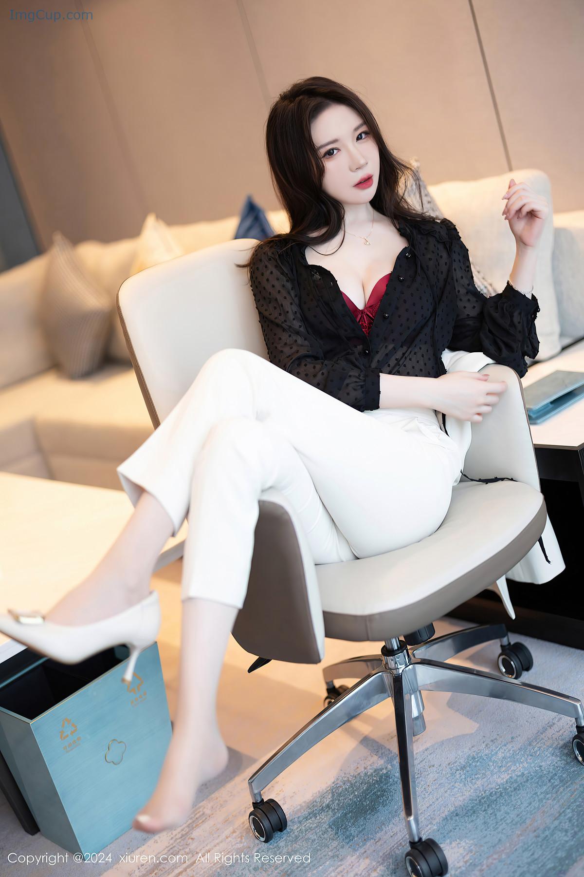 REN05B084_37.jpg REN05B084 37