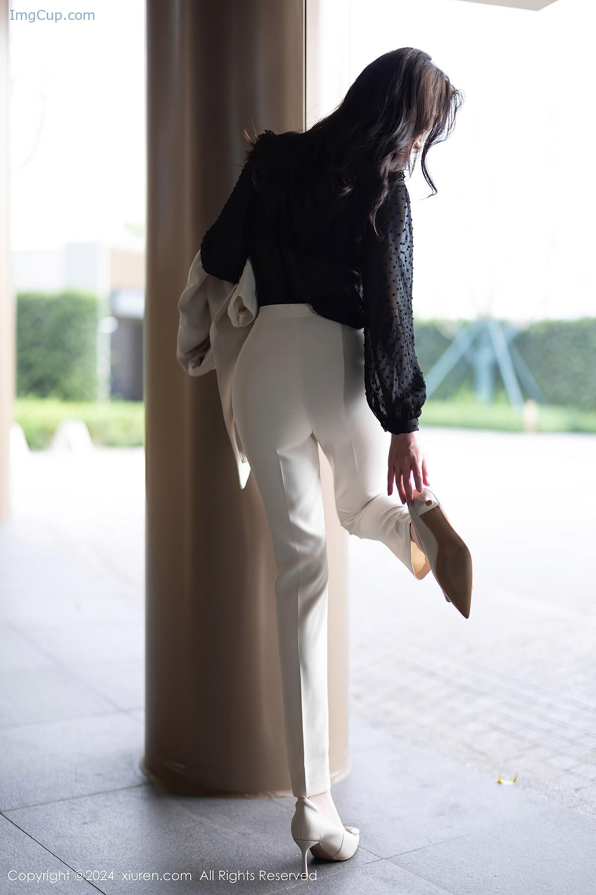 REN05B084_8.jpg REN05B084 8