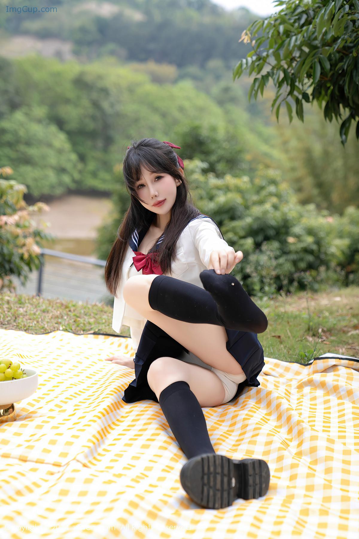 REN05Z004_34.jpg REN05Z004 34