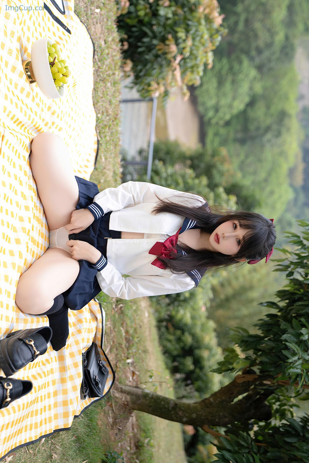 REN05Z004_36.jpg REN05Z004 36