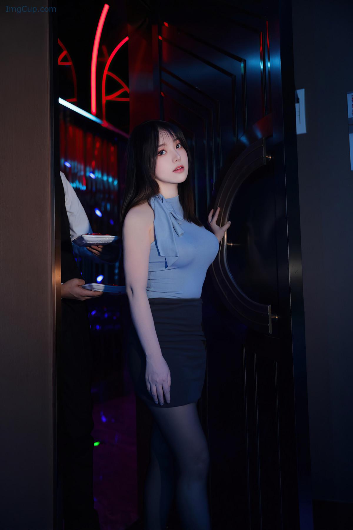 REN05Z100_17.jpg REN05Z100 17