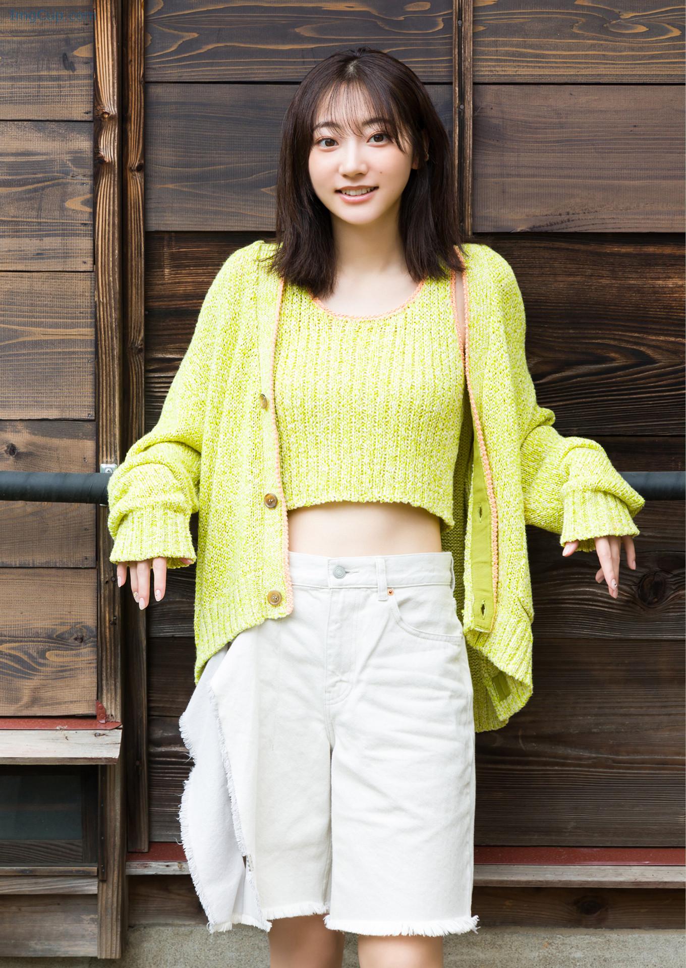 RENATABI01_3.jpg RENATABI01 3